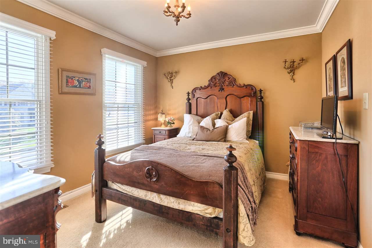 LATSHMERE HILLS - Residential