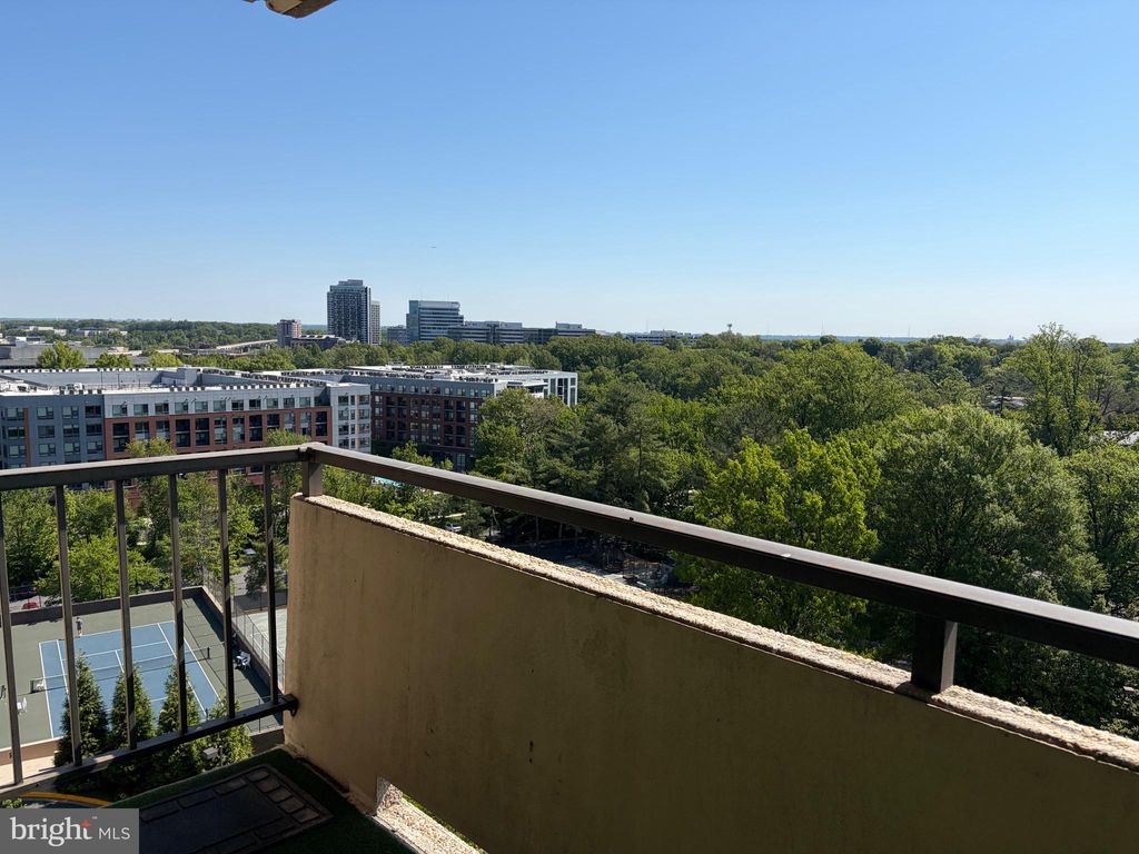 Photo of 1800 Old Meadow Road #909, MCLEAN, VA 22102 (MLS # VAFX2312230)