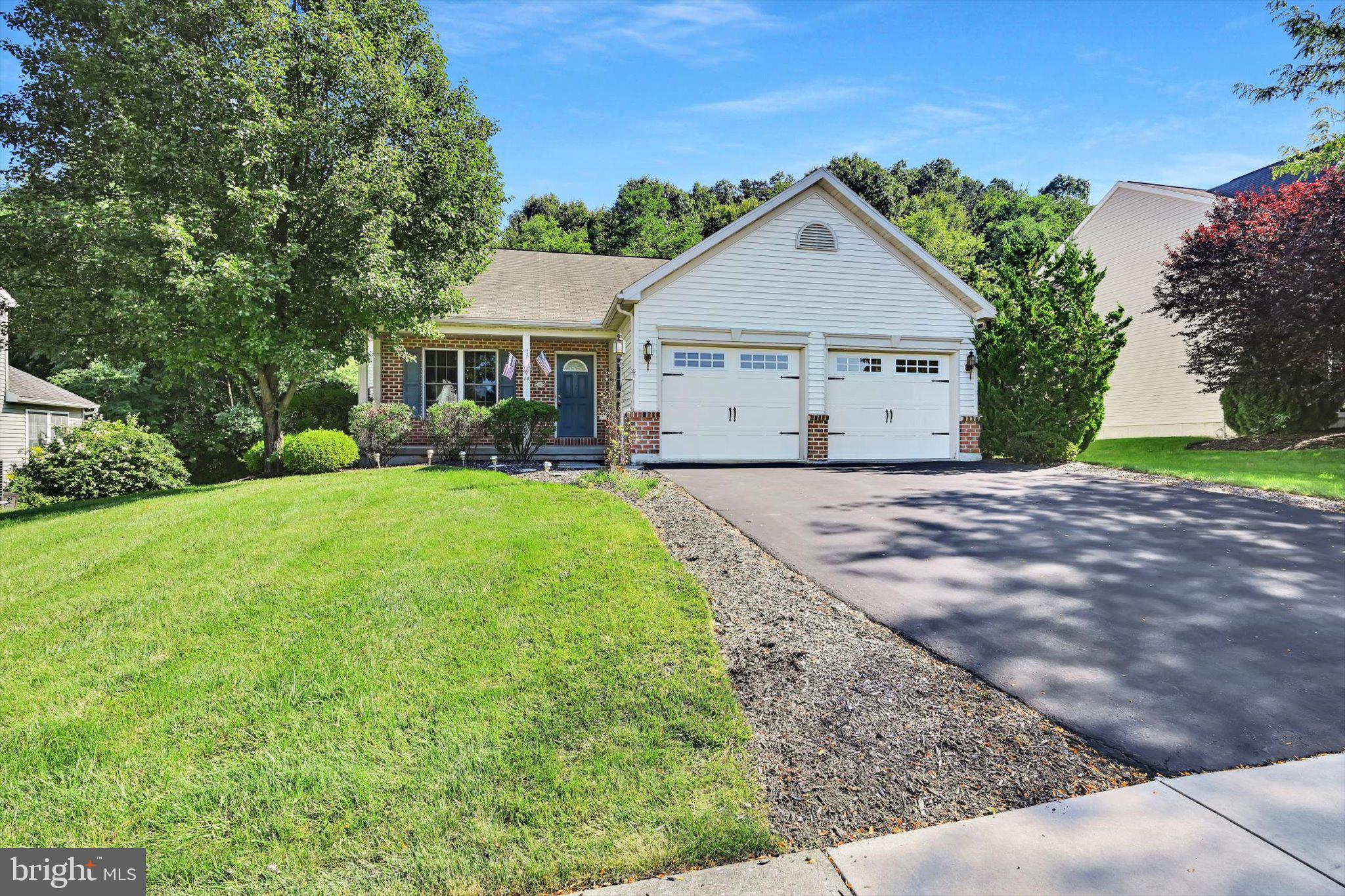 14 CRANBERRY COURT