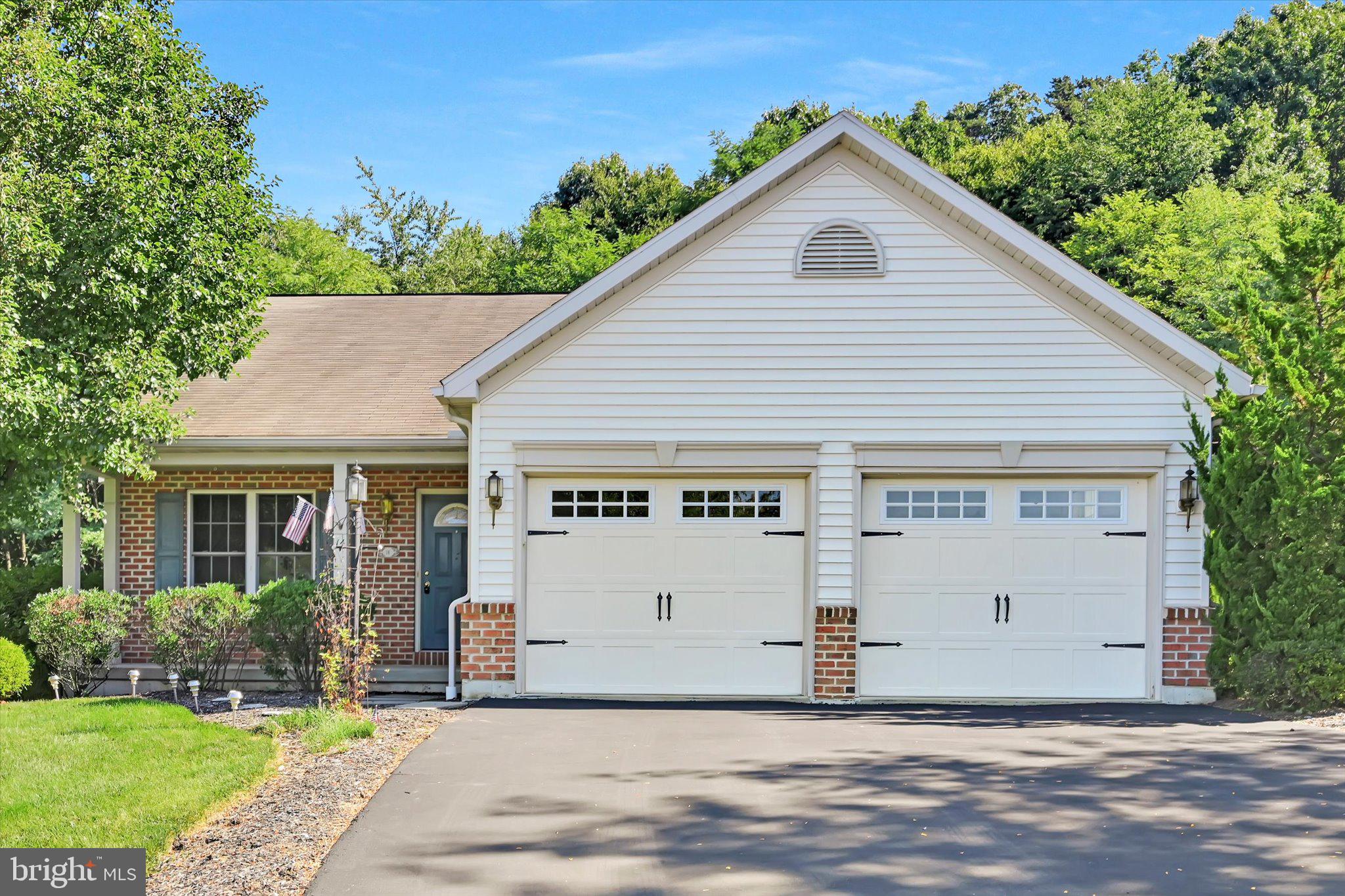 14 CRANBERRY COURT