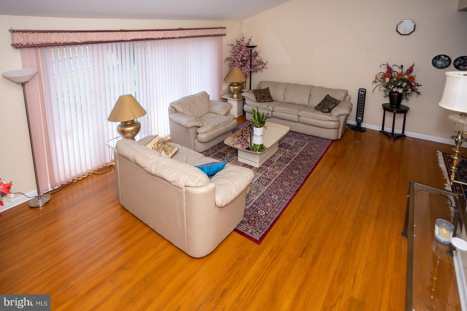 PINE VALLEY - Residential