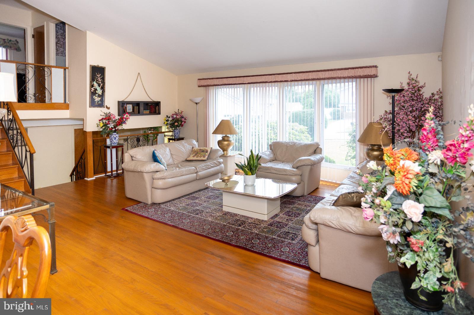 PINE VALLEY - Residential