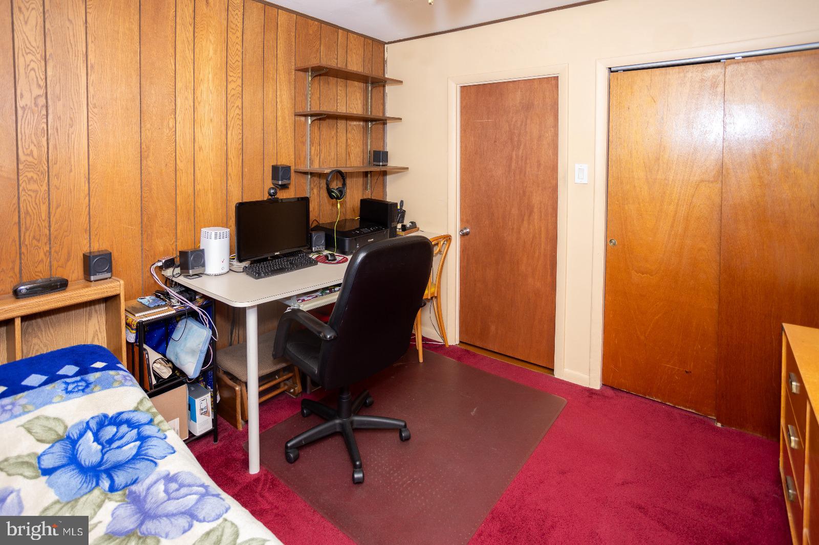 PINE VALLEY - Residential