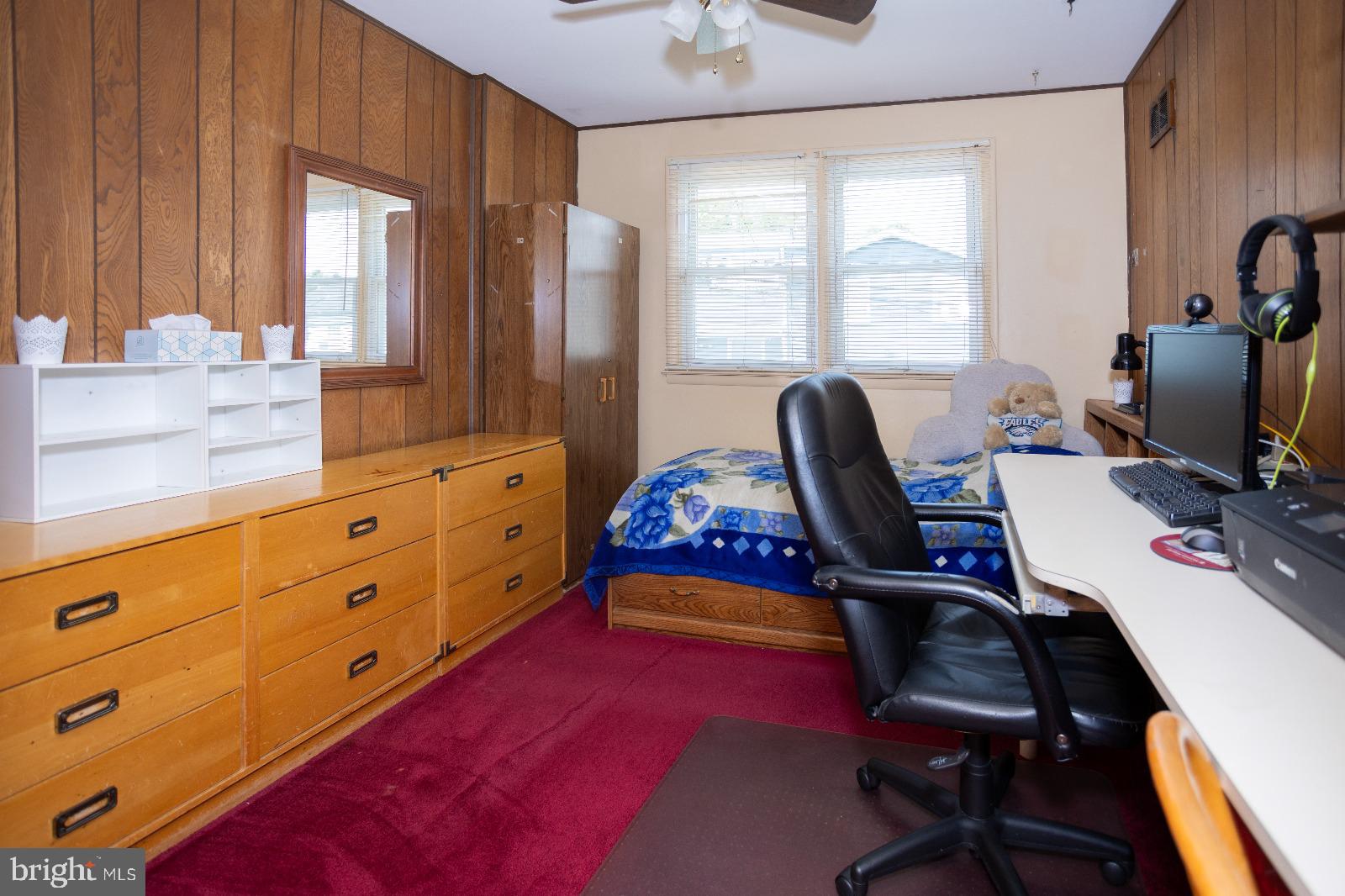 PINE VALLEY - Residential