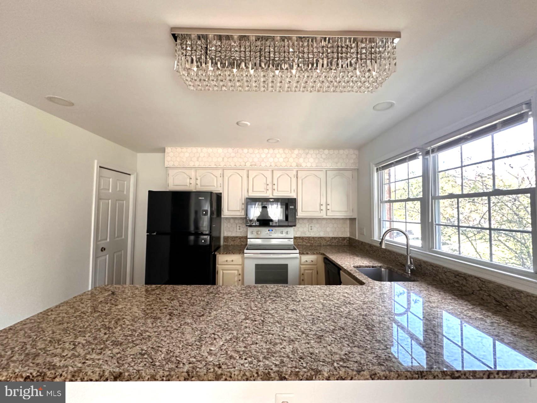 THE REACH - Residential Lease