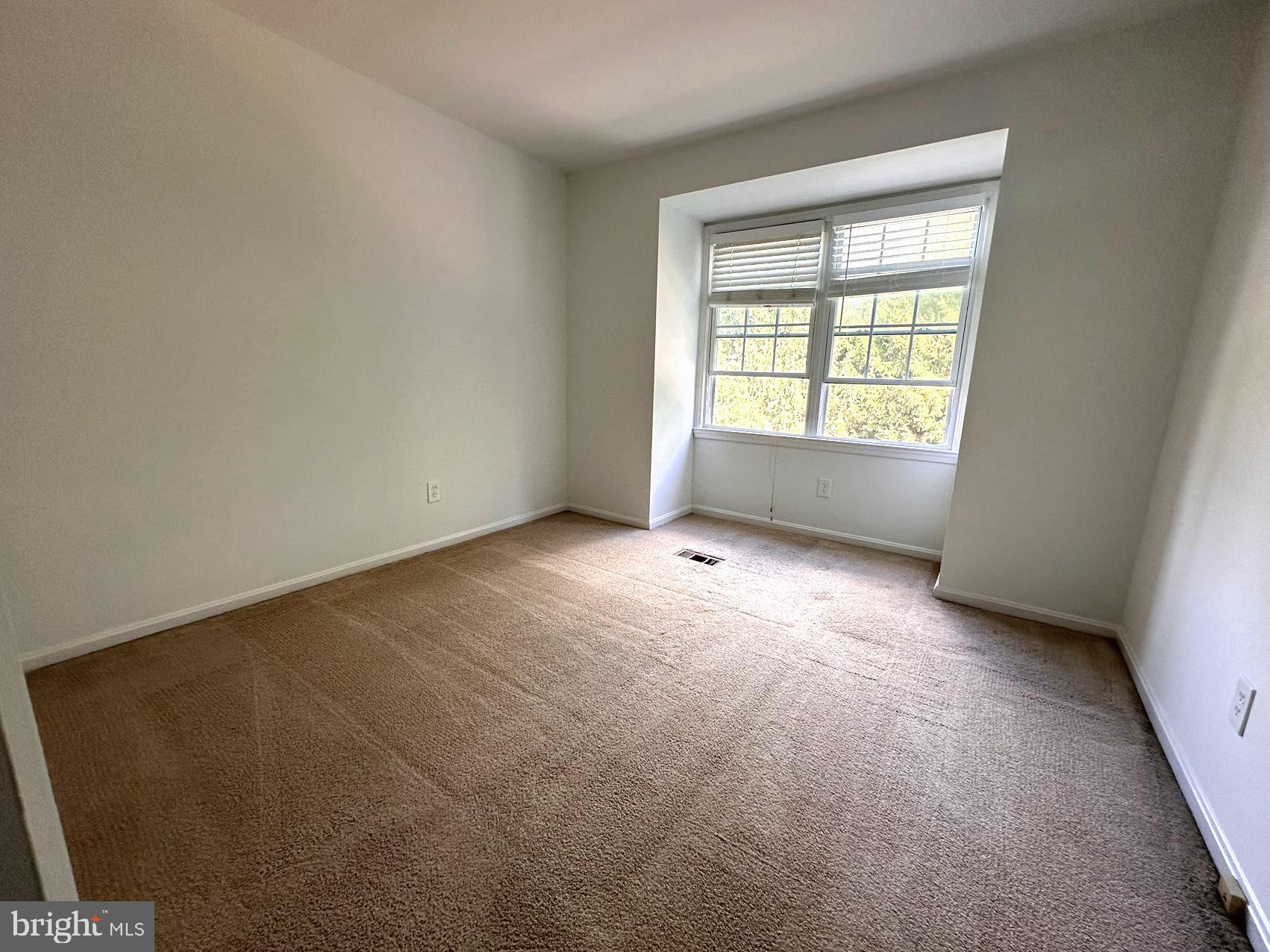 THE REACH - Residential Lease