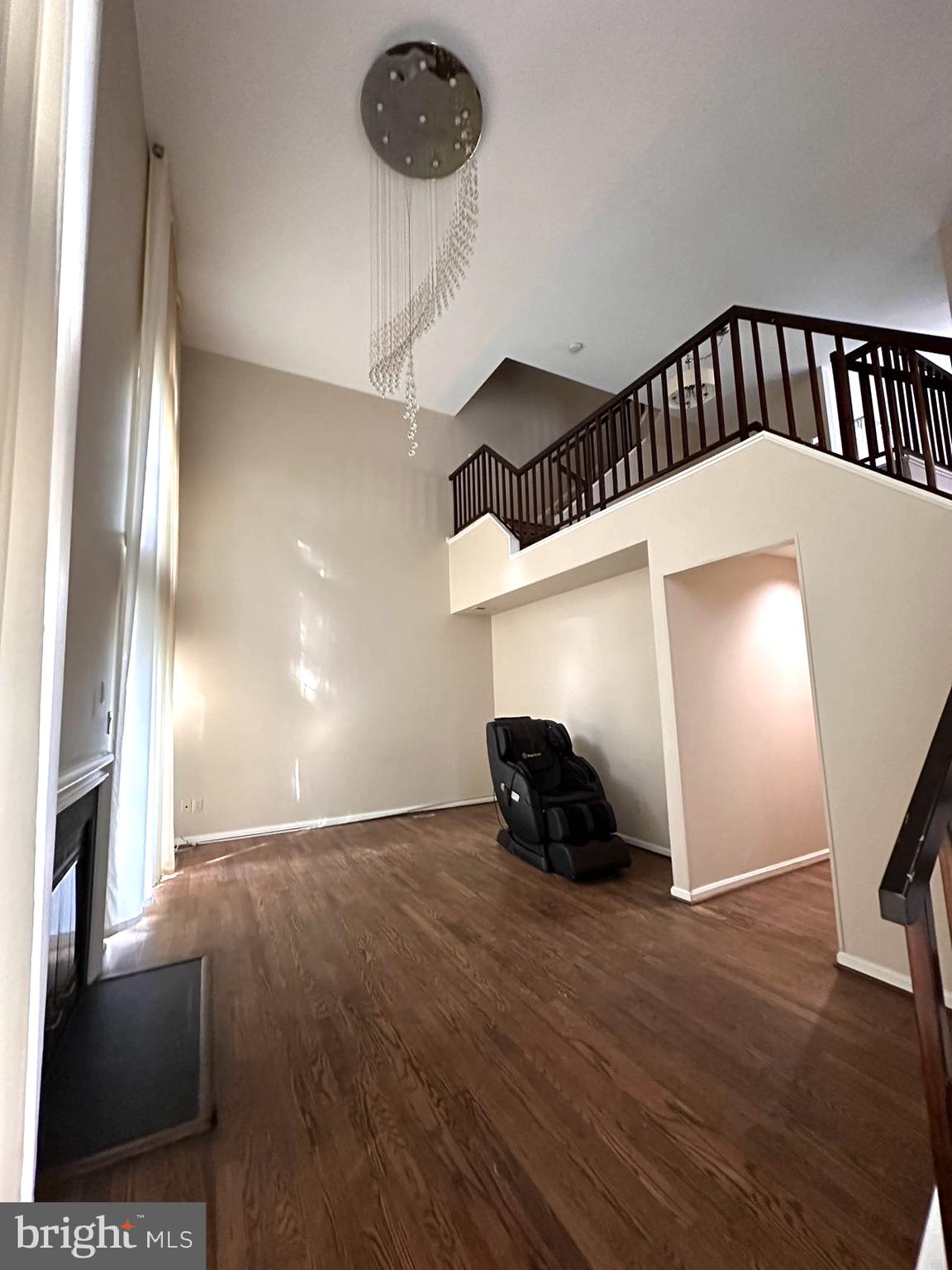 THE REACH - Residential Lease