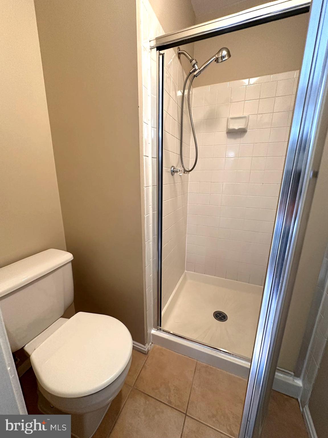 THE REACH - Residential Lease