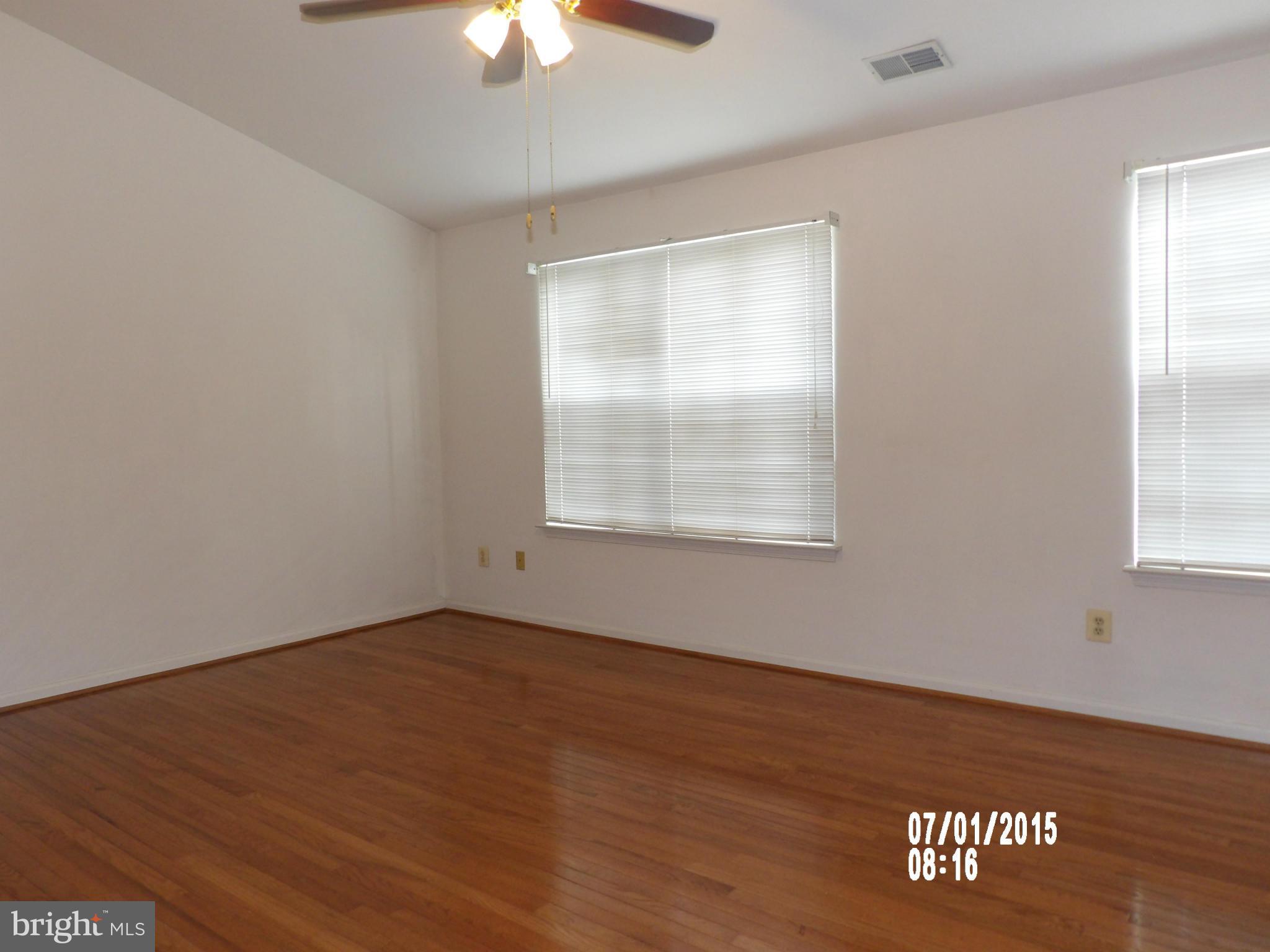 ENGLEWOOD MEWS - Residential Lease