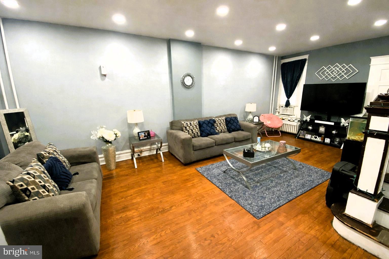 ALLENTOWN CITY - Residential