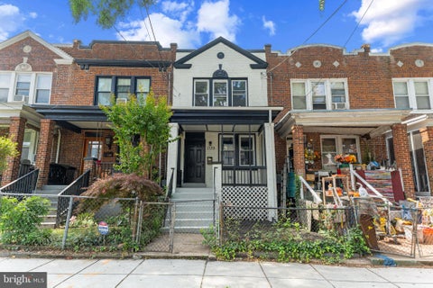 Photo of 1339 Ridge Place SE, WASHINGTON, DC 20020 (MLS # DCDC2267918)