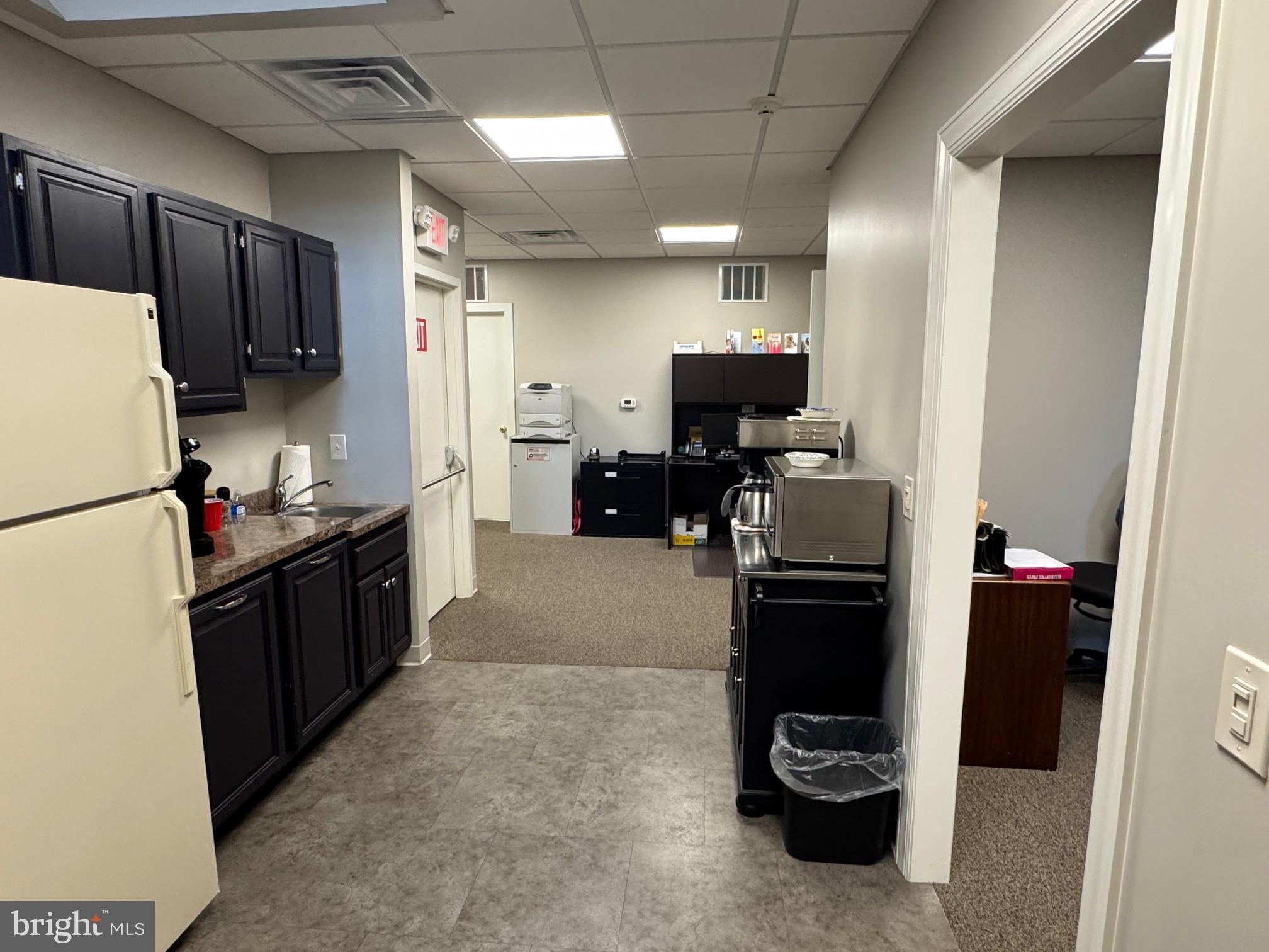 CROOKED OAK VILLAGE - Commercial Lease