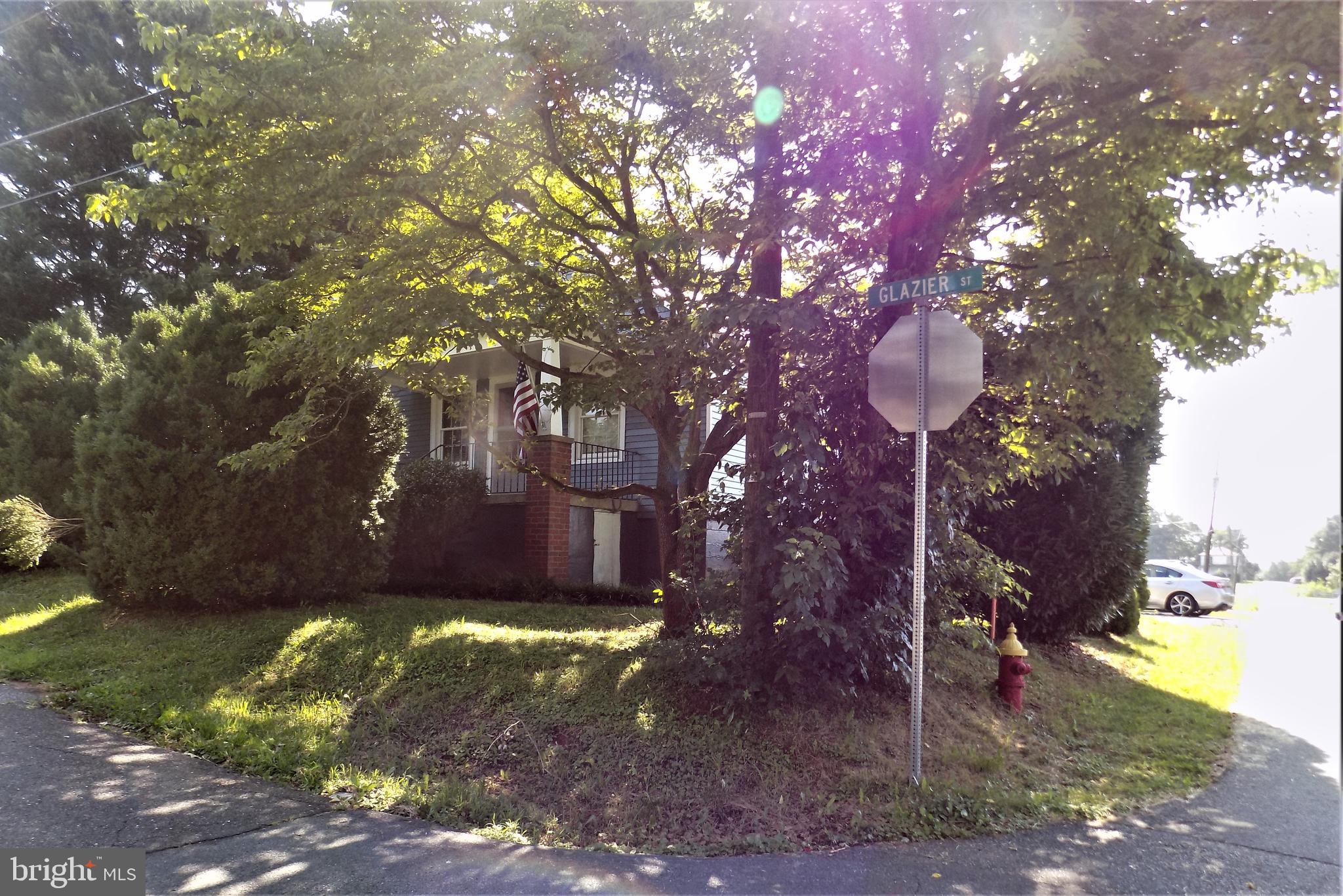 FAIRVIEW VILLAGE - Residential