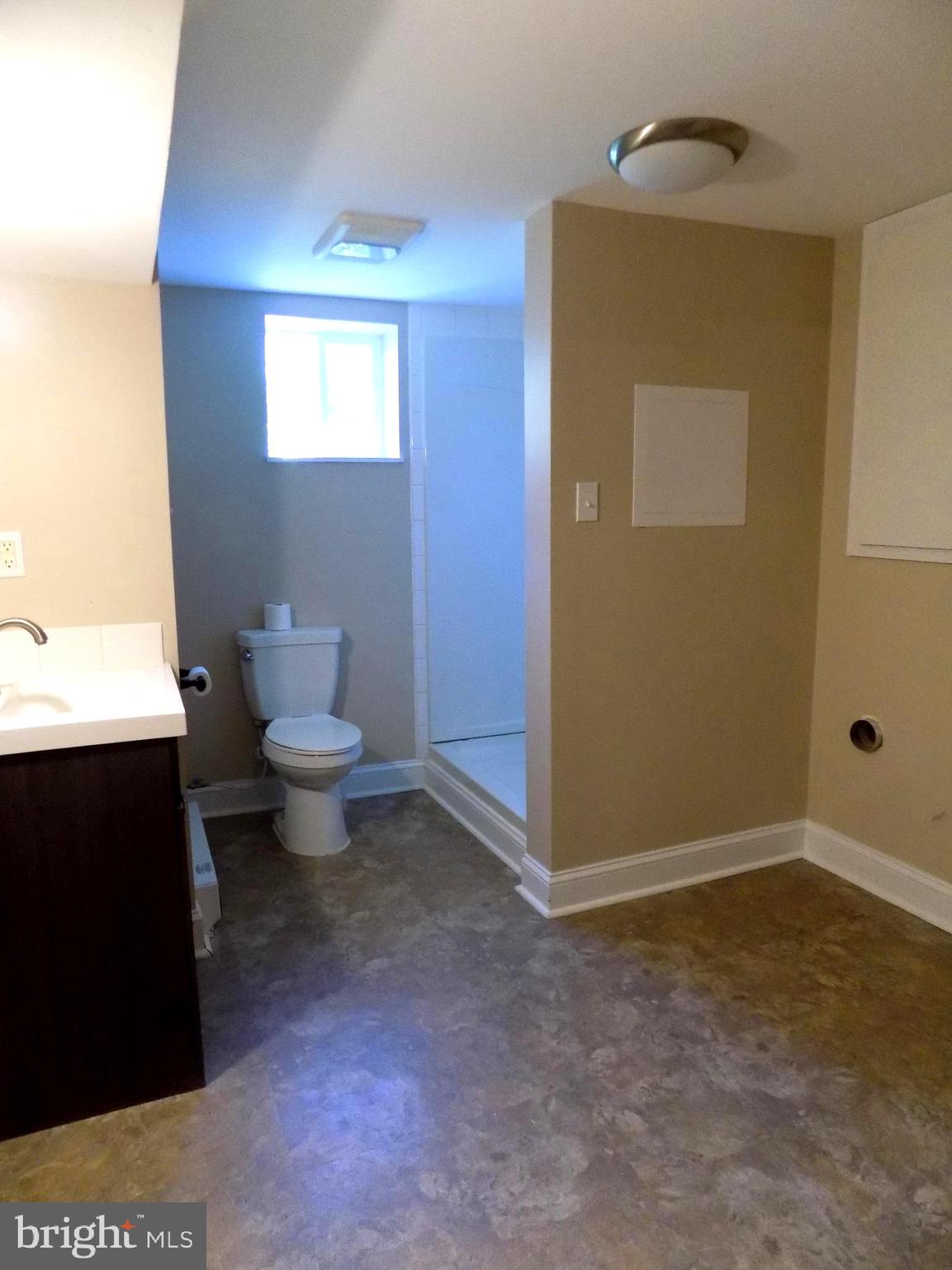 FAIRVIEW VILLAGE - Residential