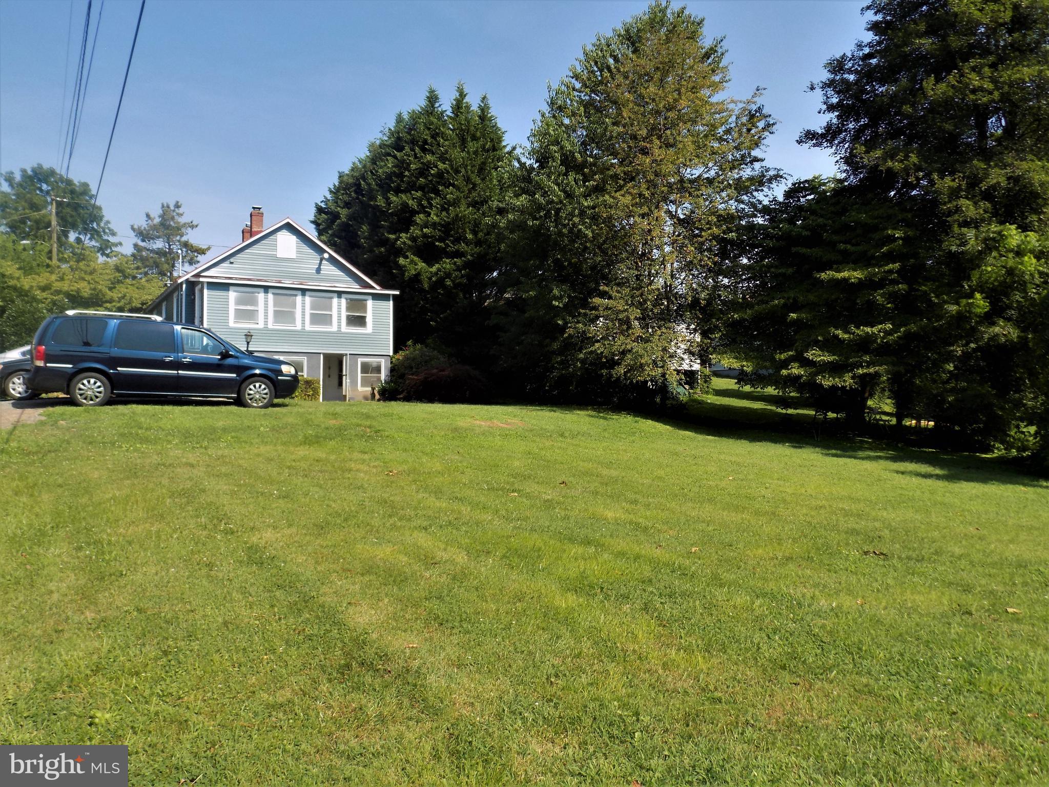 FAIRVIEW VILLAGE - Residential