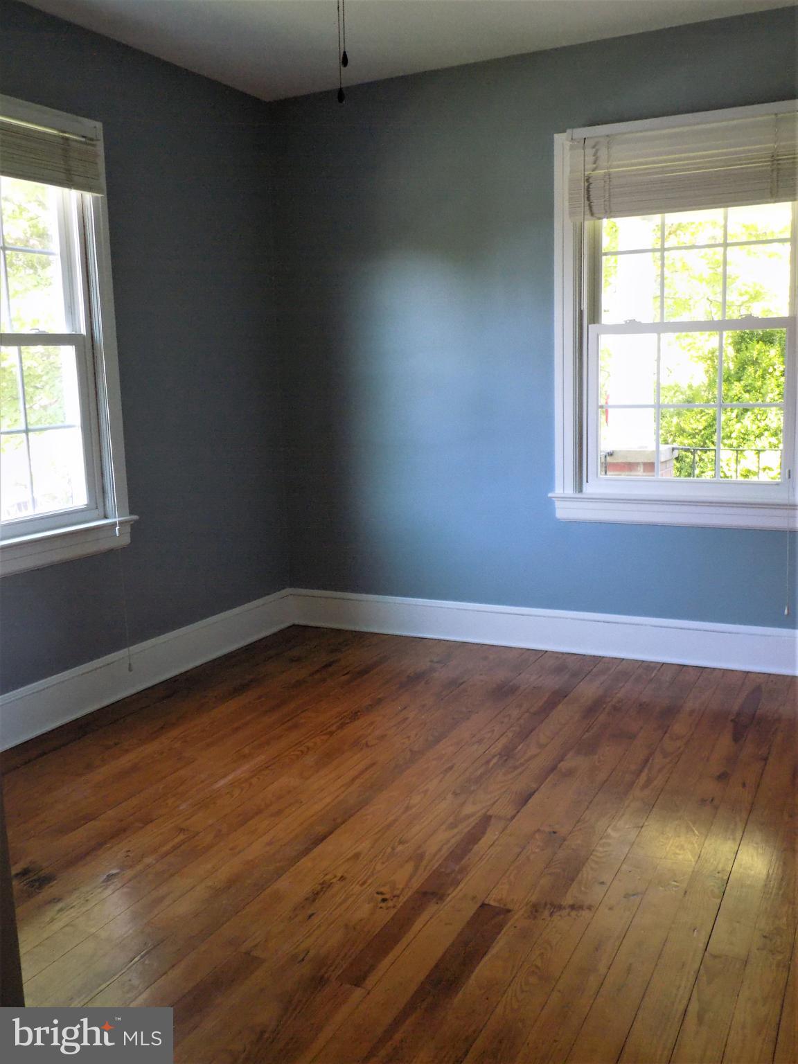 FAIRVIEW VILLAGE - Residential