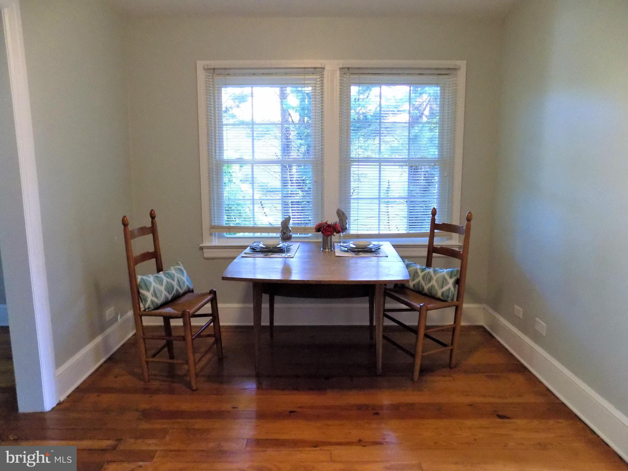 FAIRVIEW VILLAGE - Residential