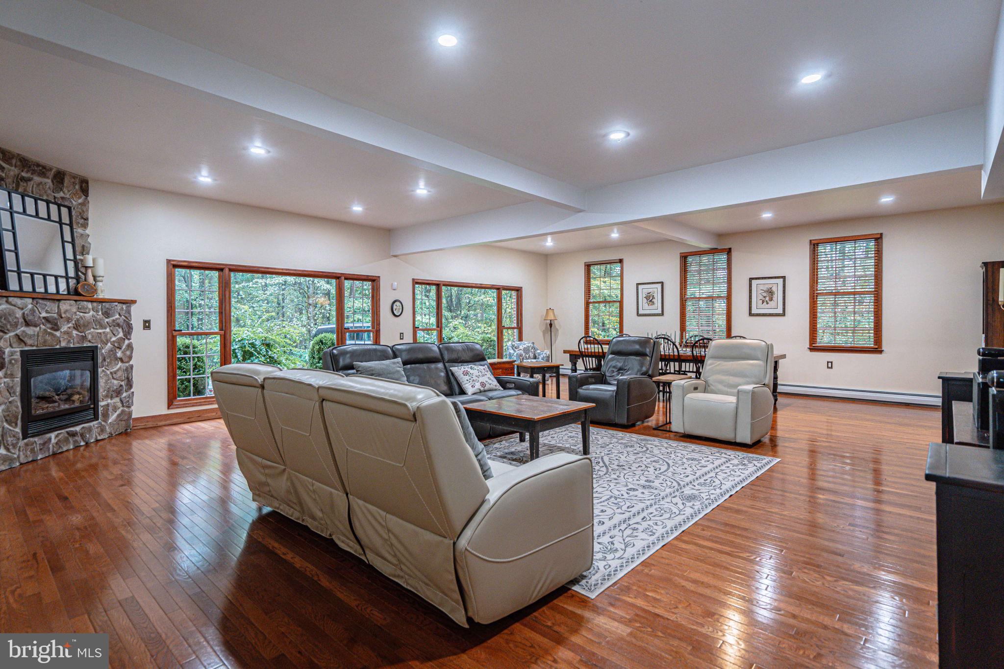 WEISENBERG TWP - Residential