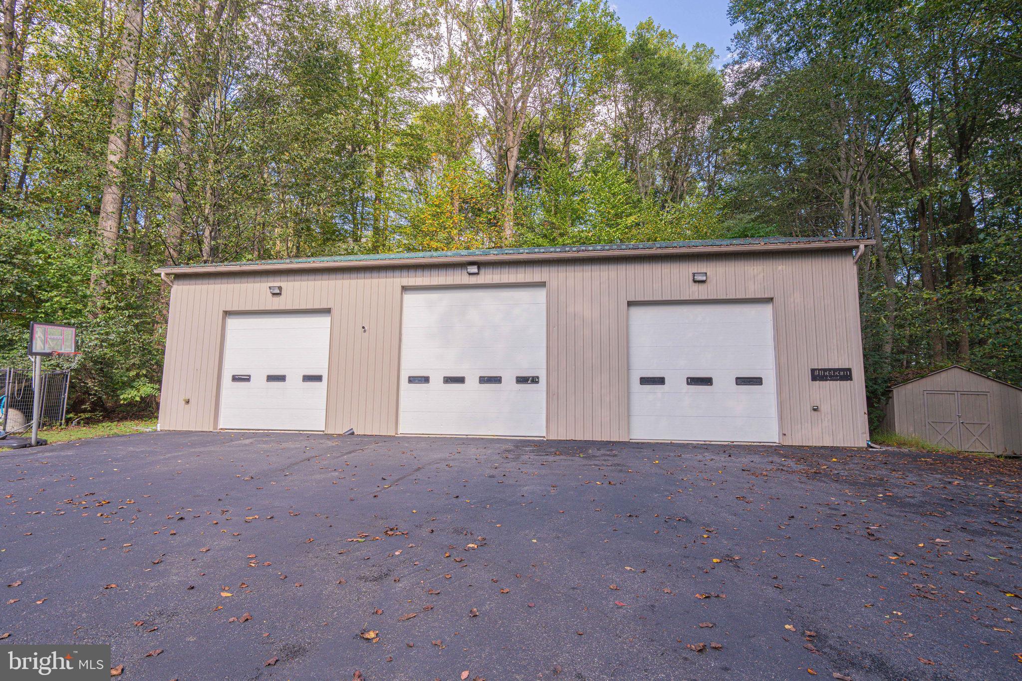 WEISENBERG TWP - Residential