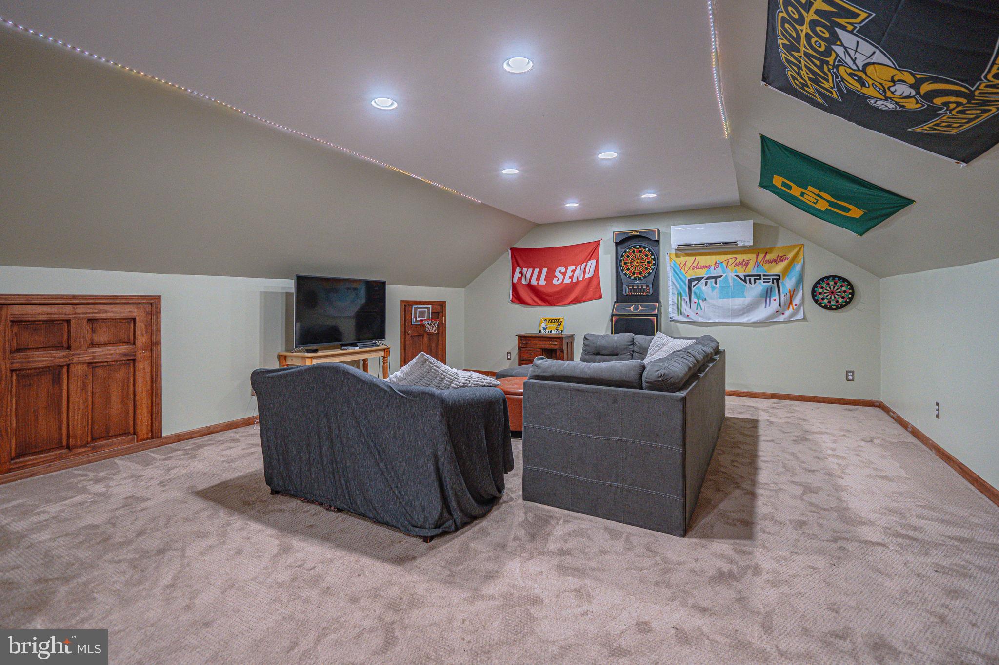 WEISENBERG TWP - Residential