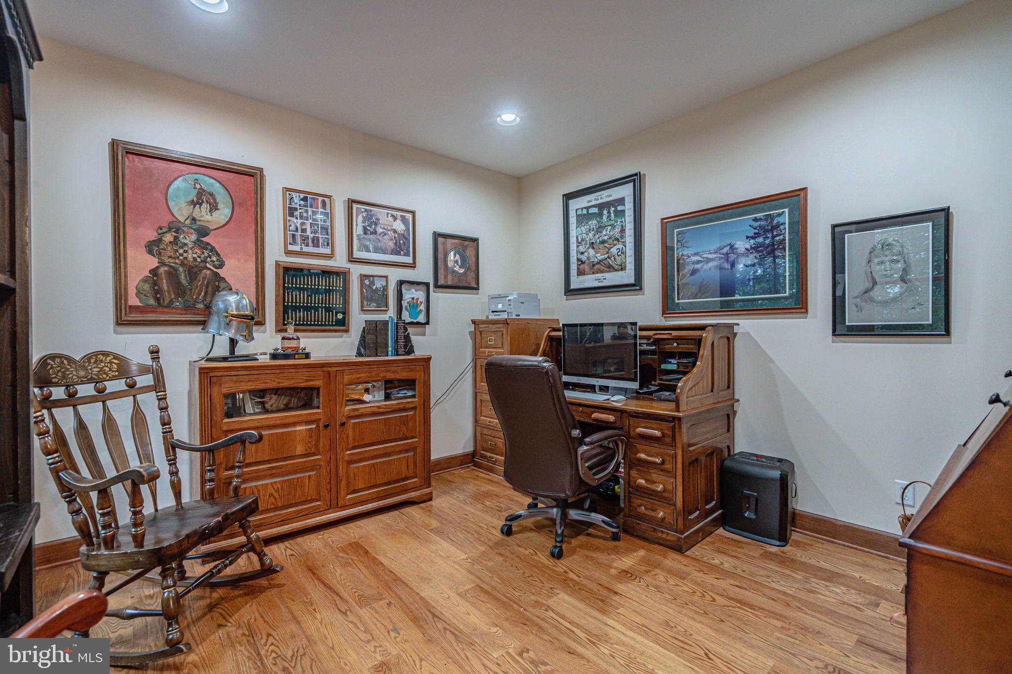 WEISENBERG TWP - Residential