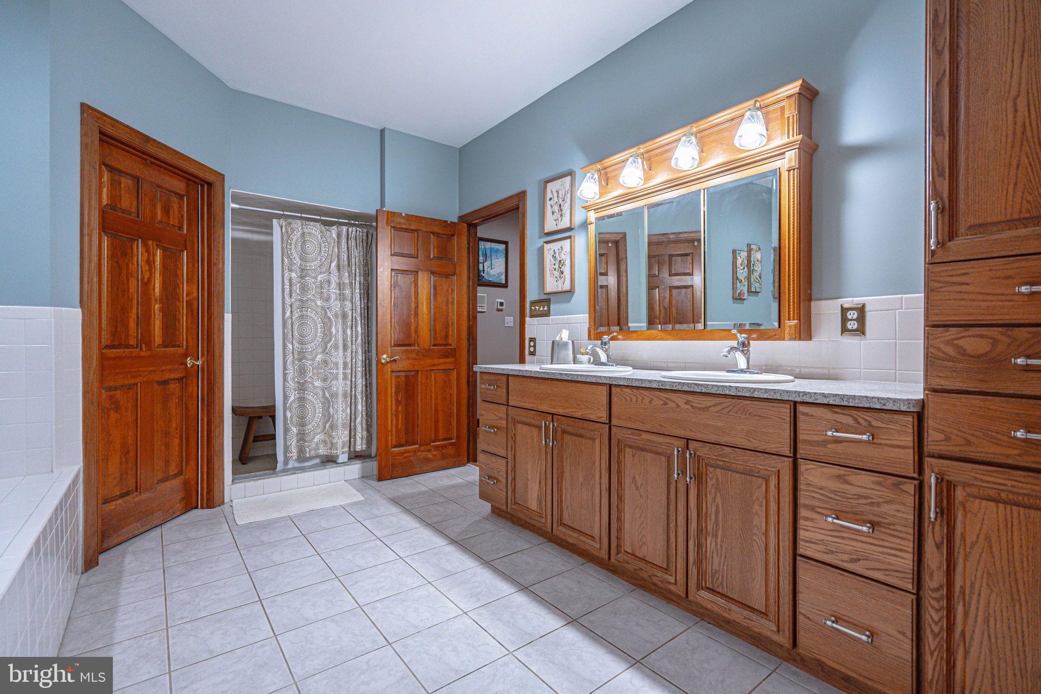 WEISENBERG TWP - Residential