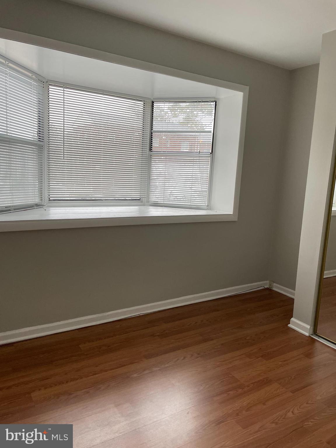 HOLLYBROOKE 2 - Residential Lease