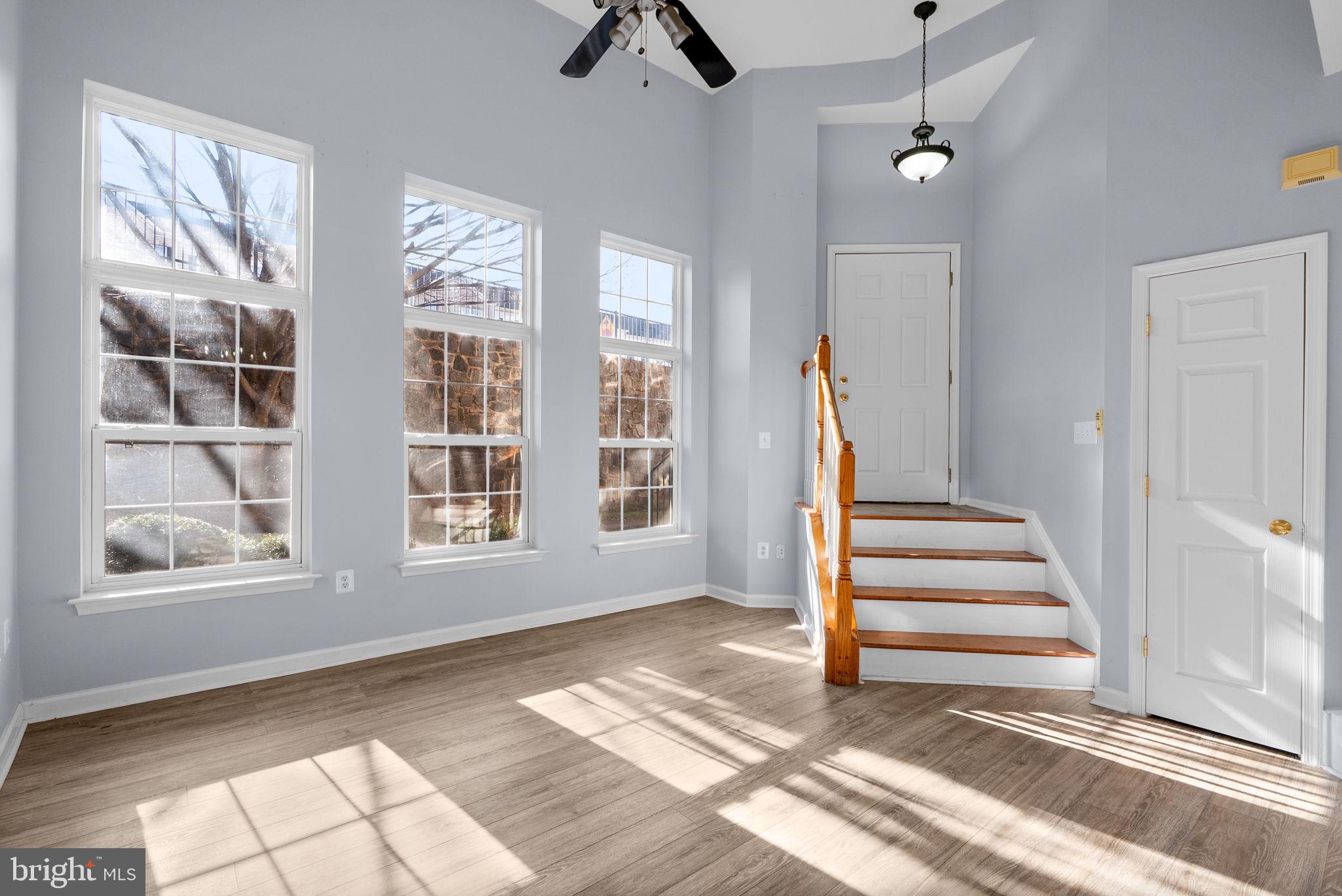 THE TOWNES CONDOMINIUM - Residential