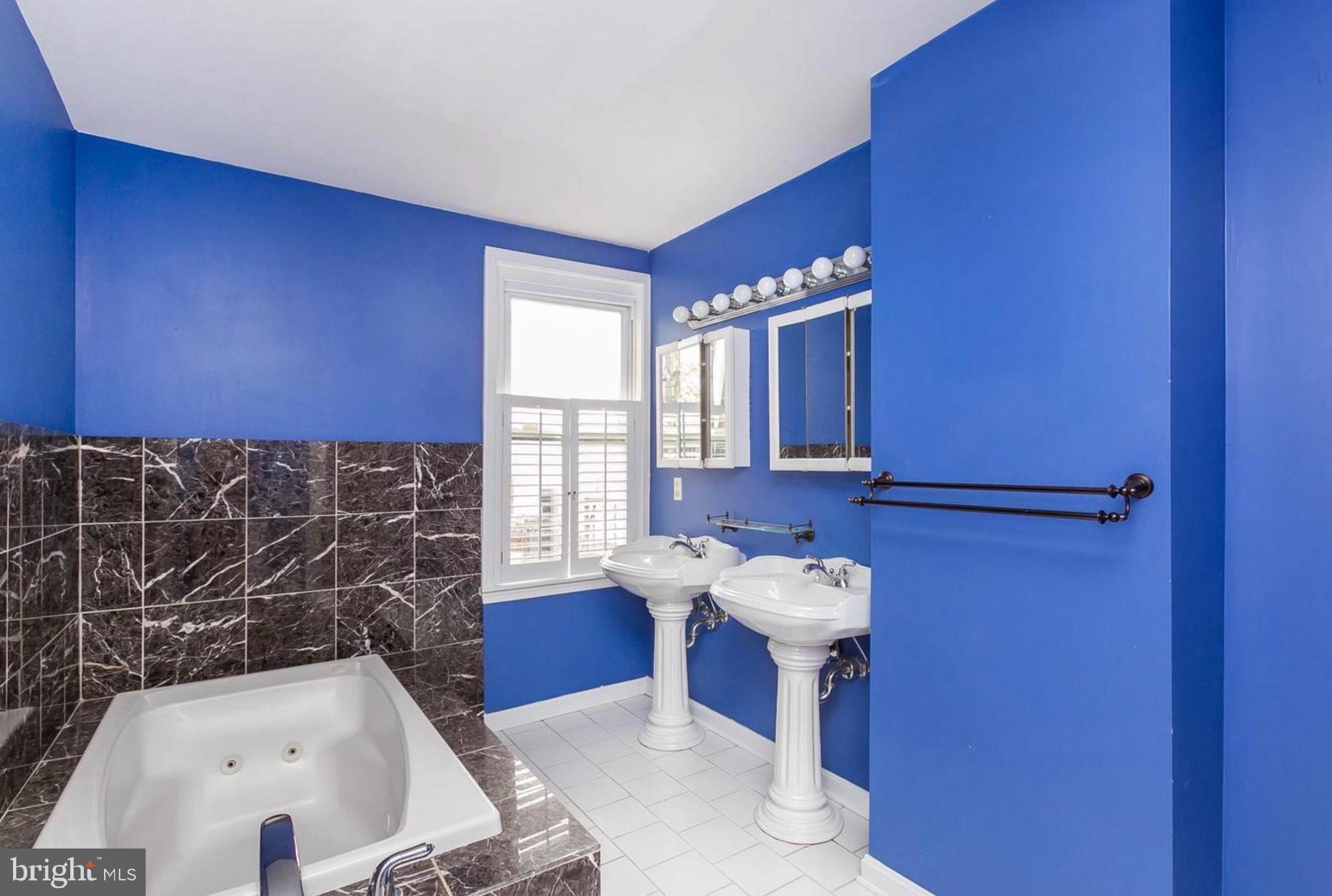 BUTCHERS HILL - Residential