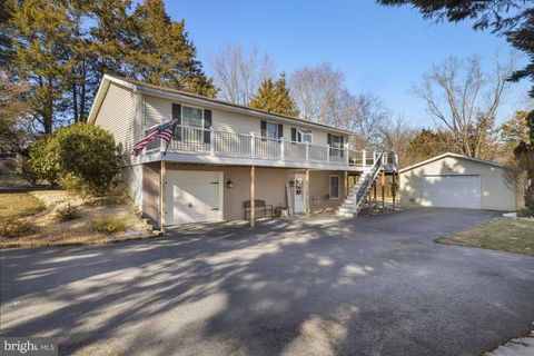 37 LONGSTREET DRIVE EAST BERLIN PA 17316