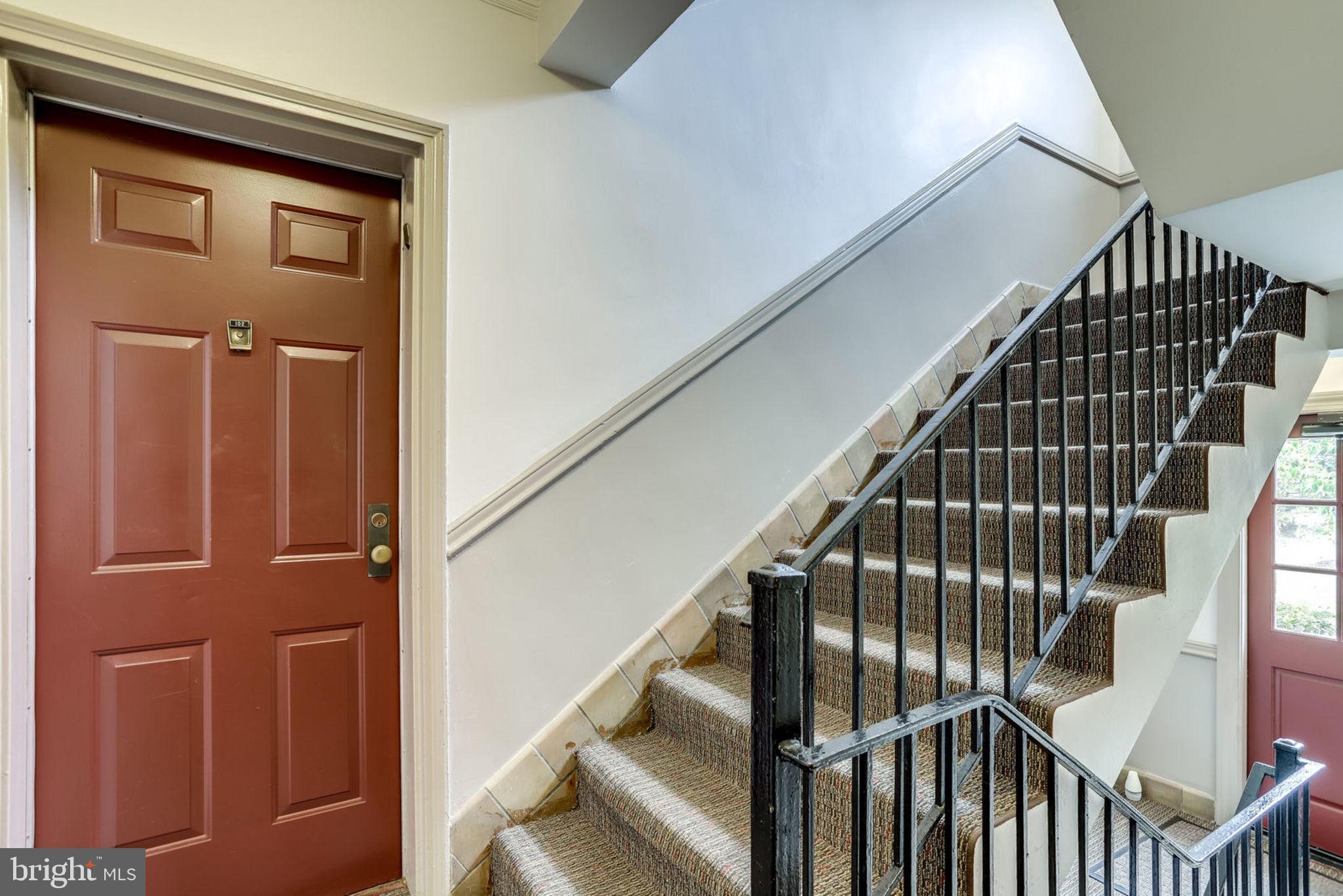 POTOWMACK CROSSING - Residential