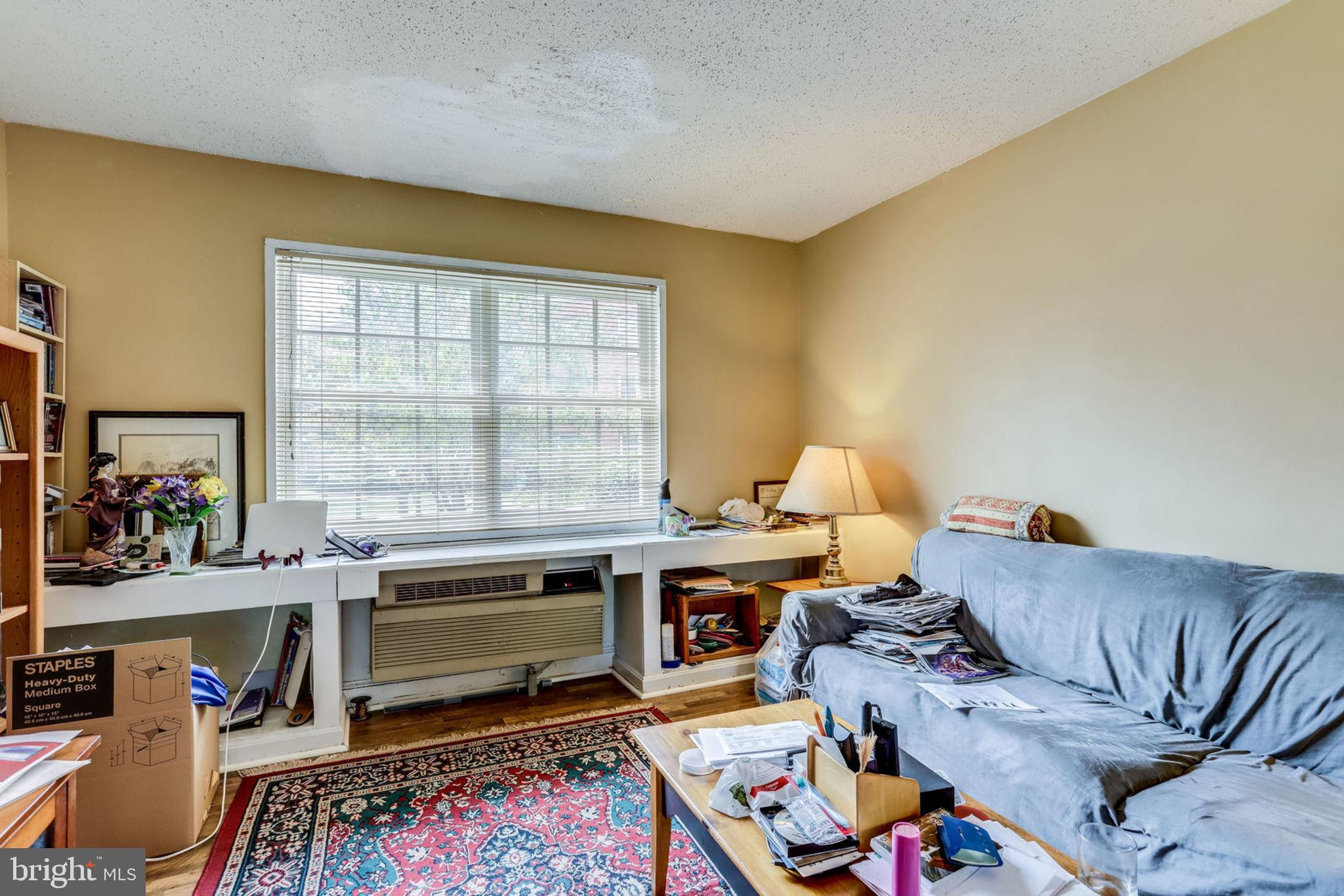 POTOWMACK CROSSING - Residential