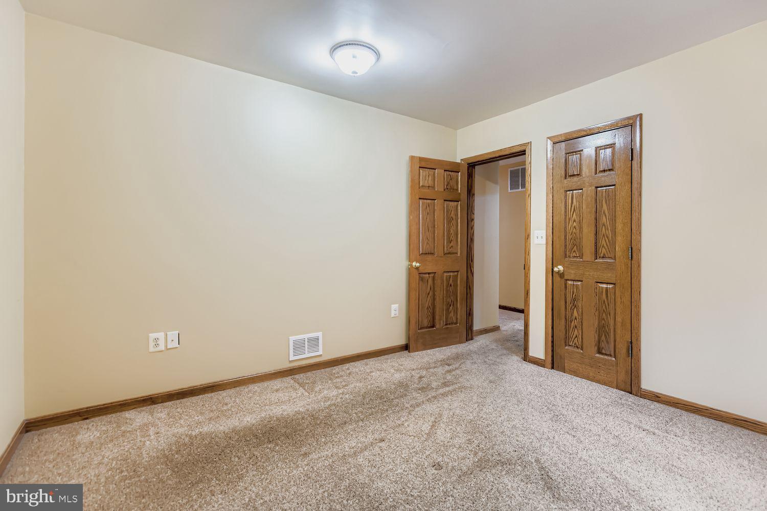 EASTERN HEIGHTS - Residential