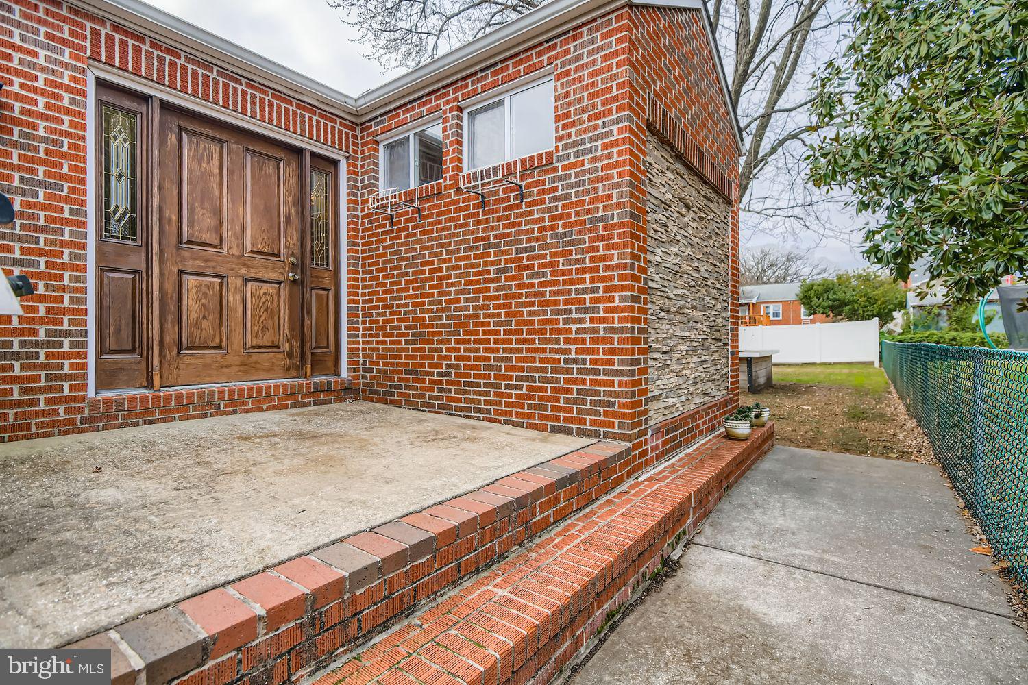 EASTERN HEIGHTS - Residential