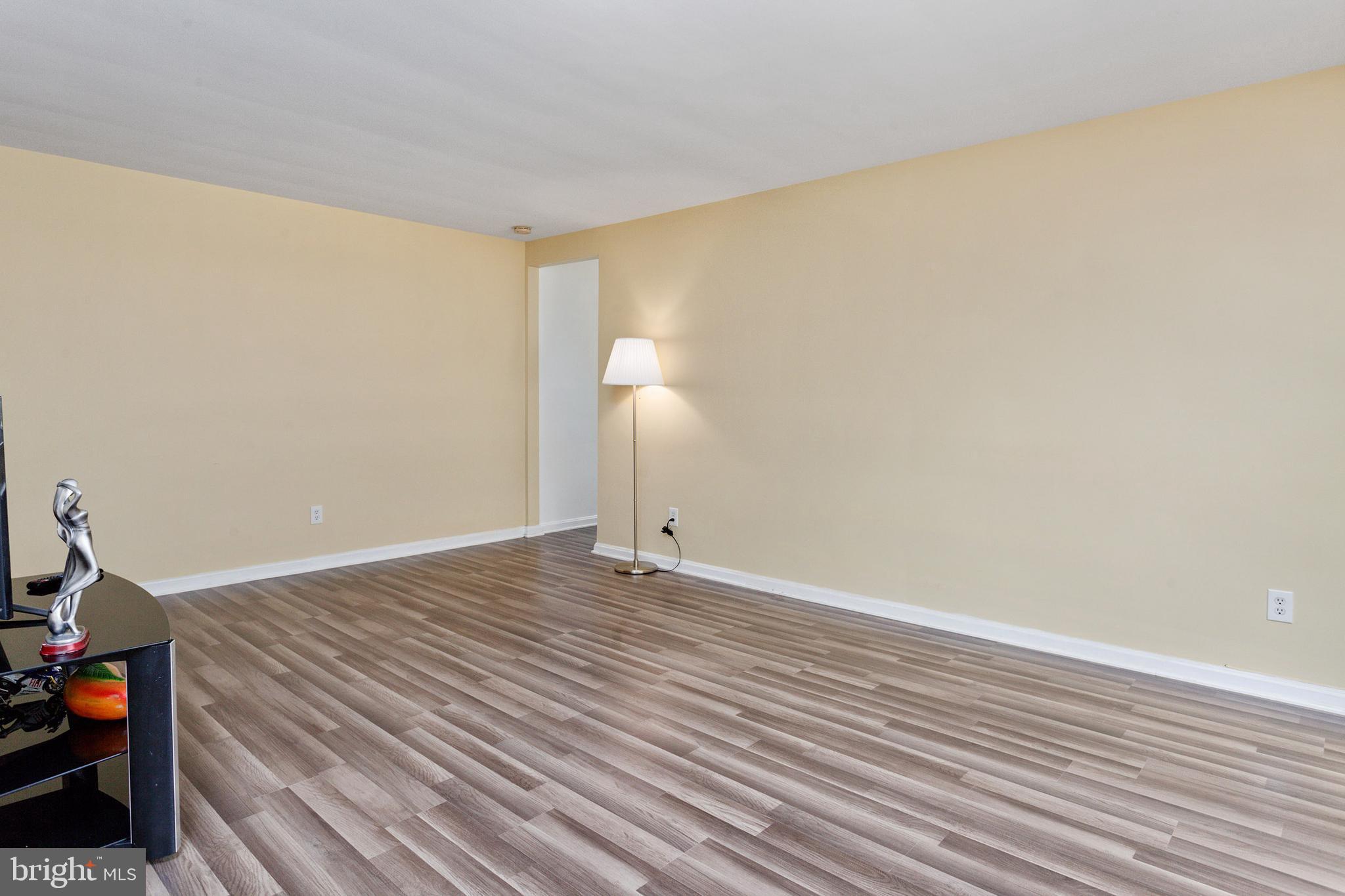 SILVER SPRING - Residential