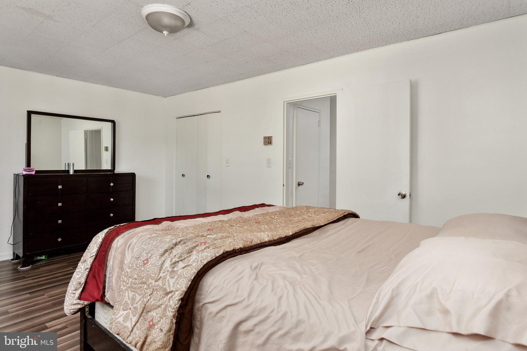 SILVER SPRING - Residential