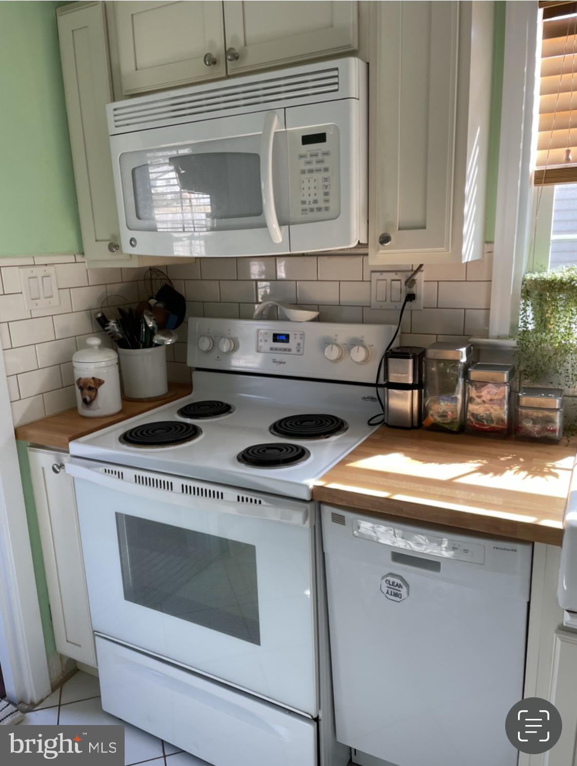 MANHEIM BOROUGH - Residential