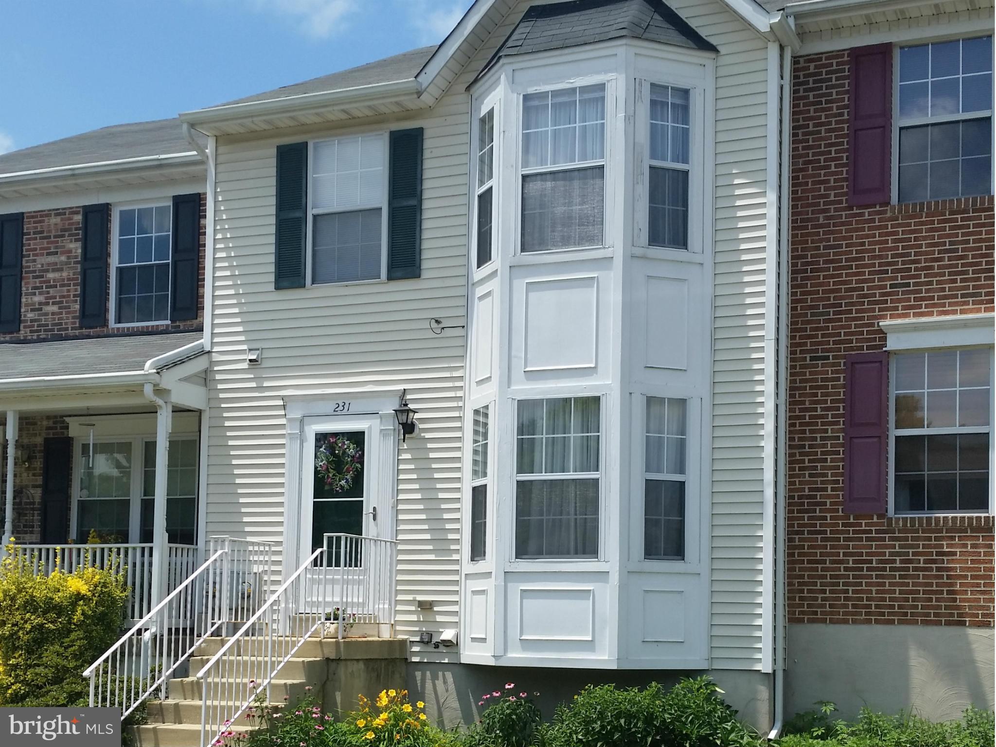 Won't last! Charming townhome located in the heart of LaPlata available for rent! 2 LARGE MASTER BEDRMS w/attached FULL BATHS. BAY Windows! HARDWOOD FLOORS-Living Rm. SUNNY kitchen, modern appliances. ROOMY basement w/fresh paint! STORAGE RM w/LAUNDRY area. DECK w/space for patio. FENCED yard. NEW CARPET in basement. NEW ROOF! New Hot Water Heater! Available Oct 1st. (Also FOR SALE #CH8389276)