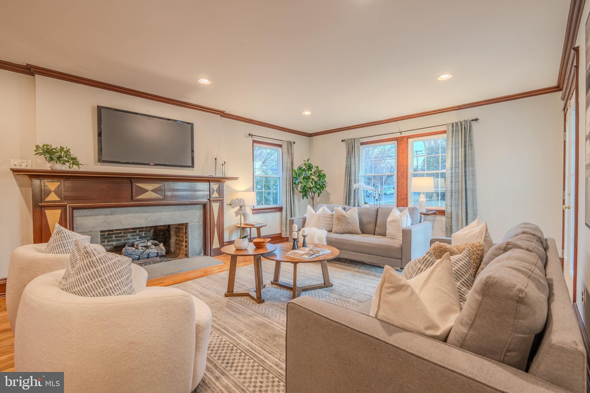 PADDOCK FARMS - Residential