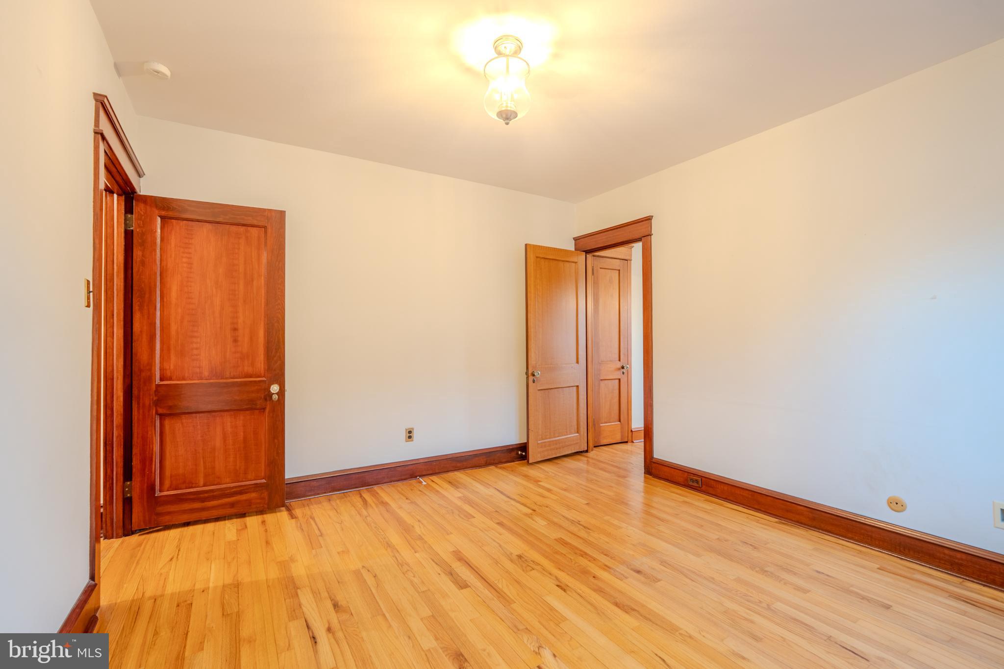 PADDOCK FARMS - Residential