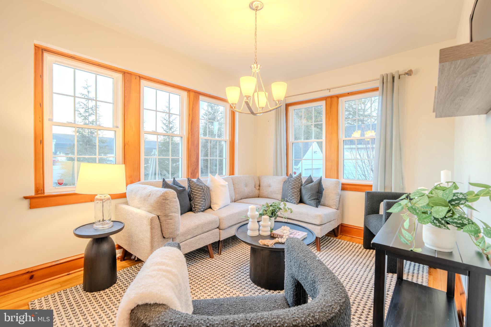 PADDOCK FARMS - Residential