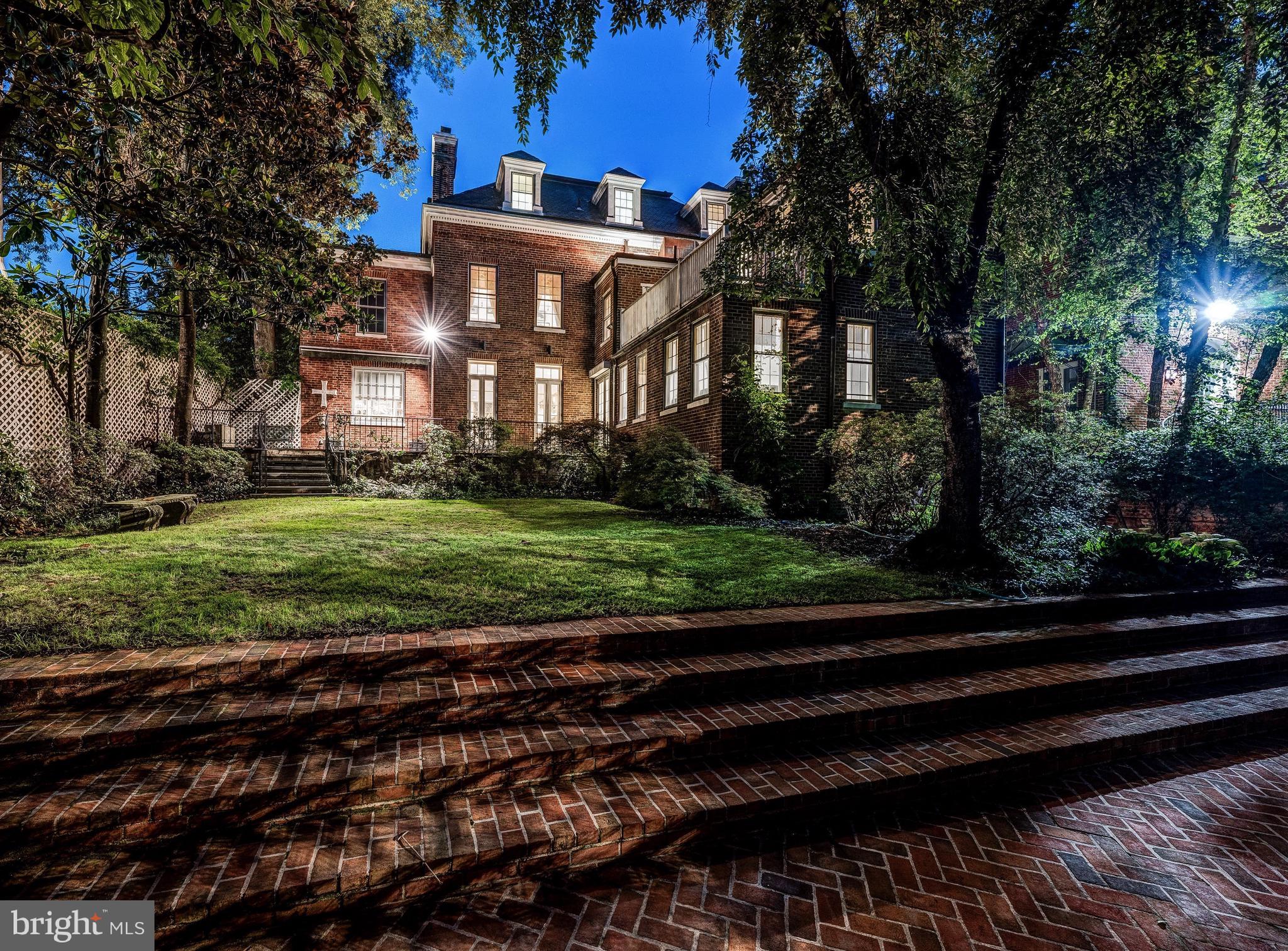 GEORGETOWN - Residential