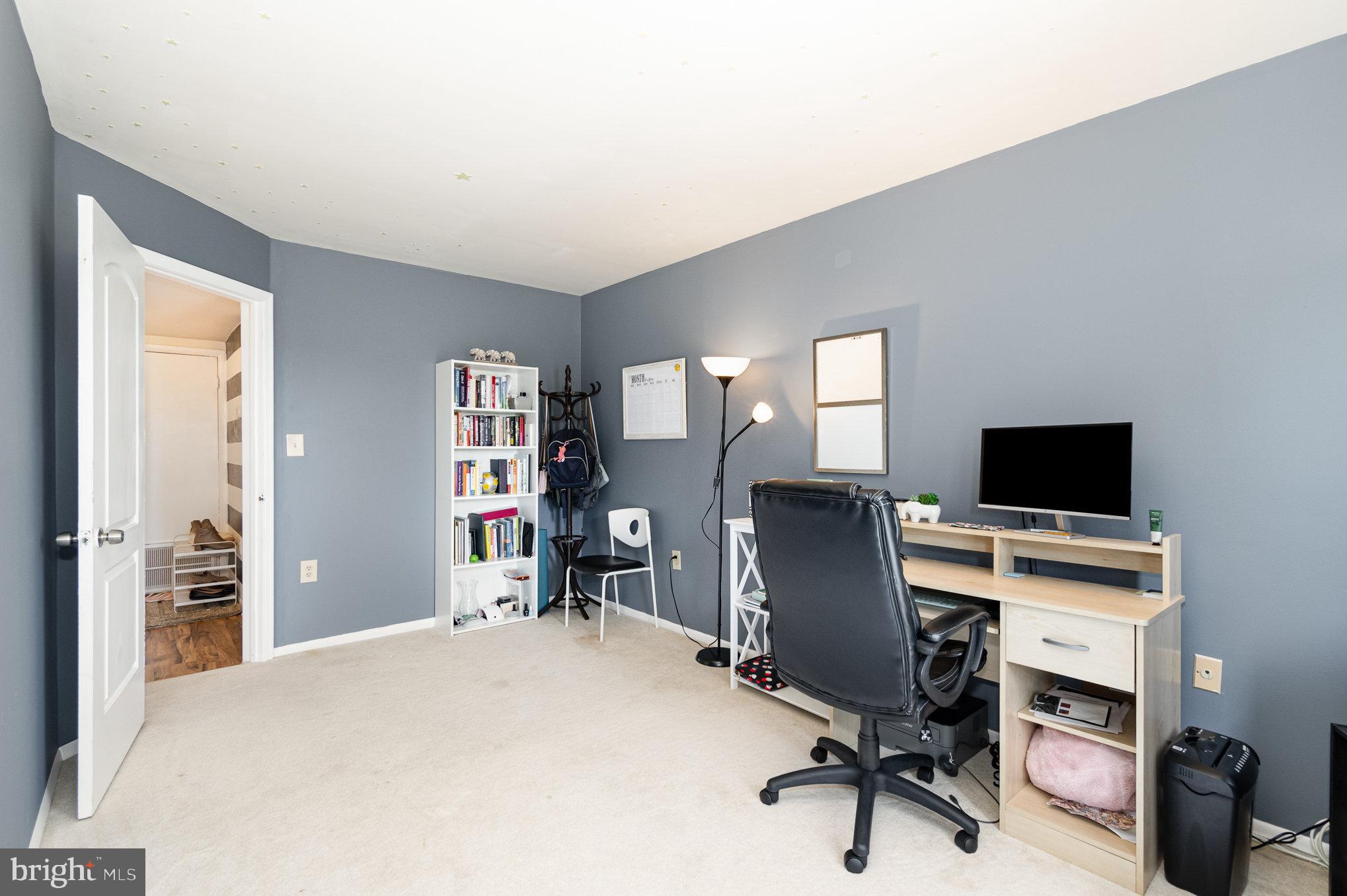 CROSS KEYS - Residential