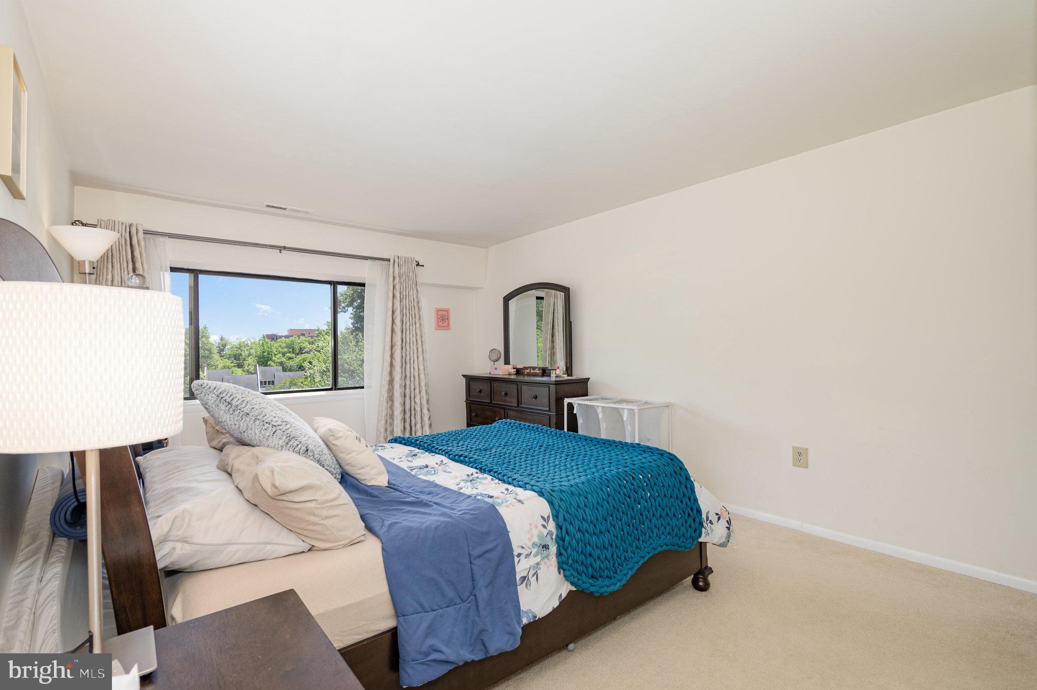 CROSS KEYS - Residential