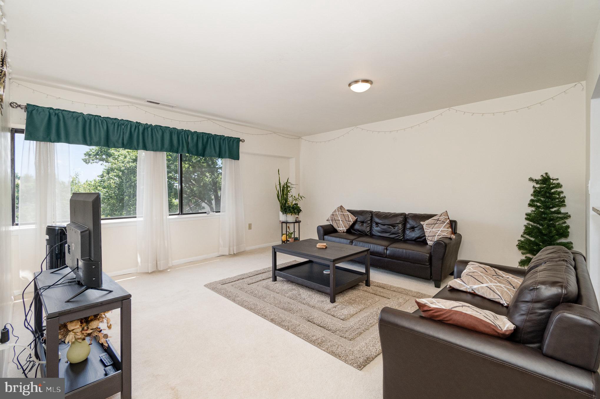 CROSS KEYS - Residential