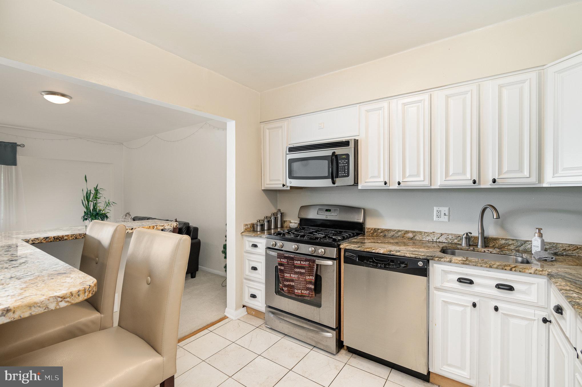 CROSS KEYS - Residential