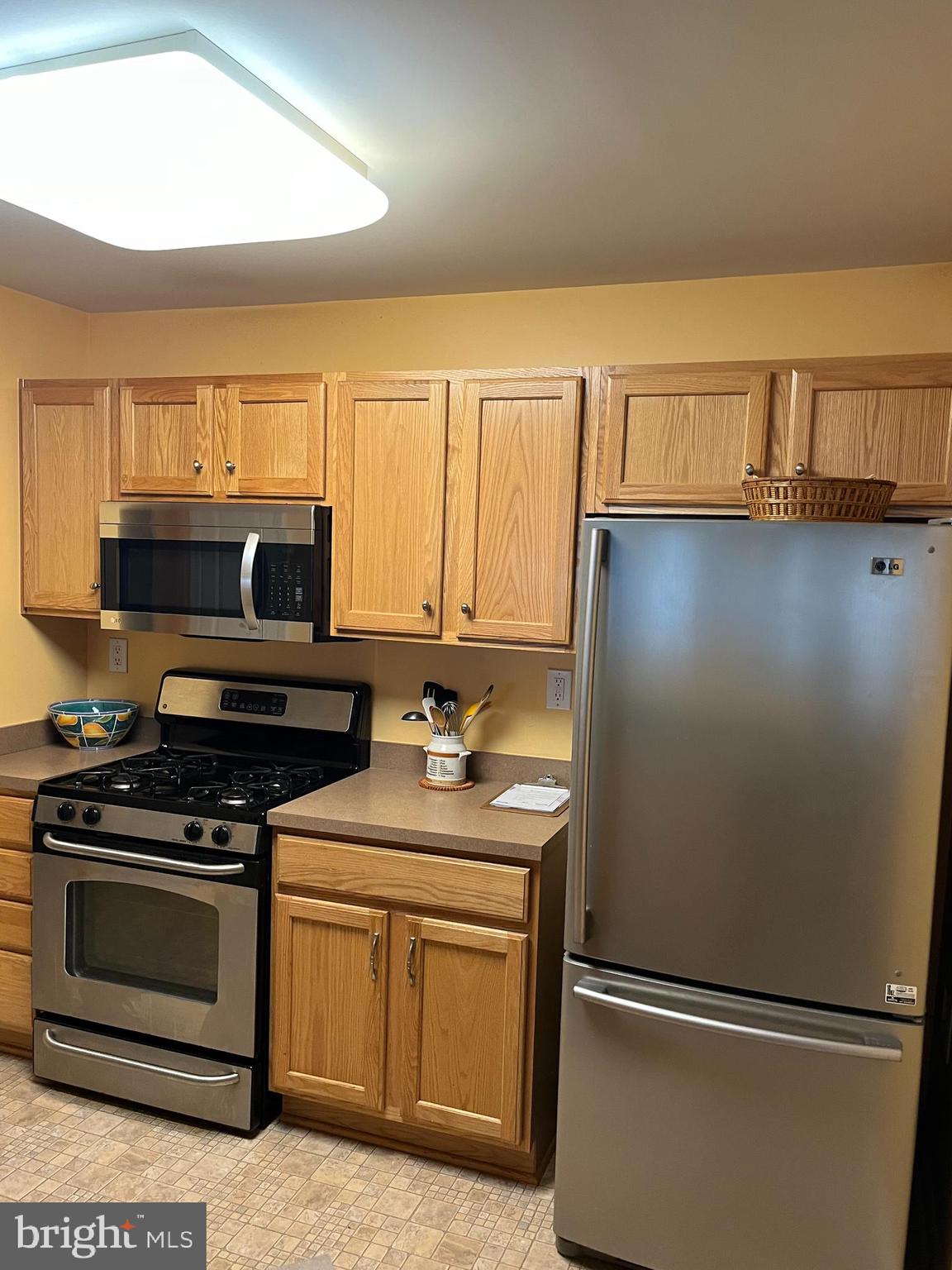 HEARTHSTONE AT WEST BRISTOL - Residential