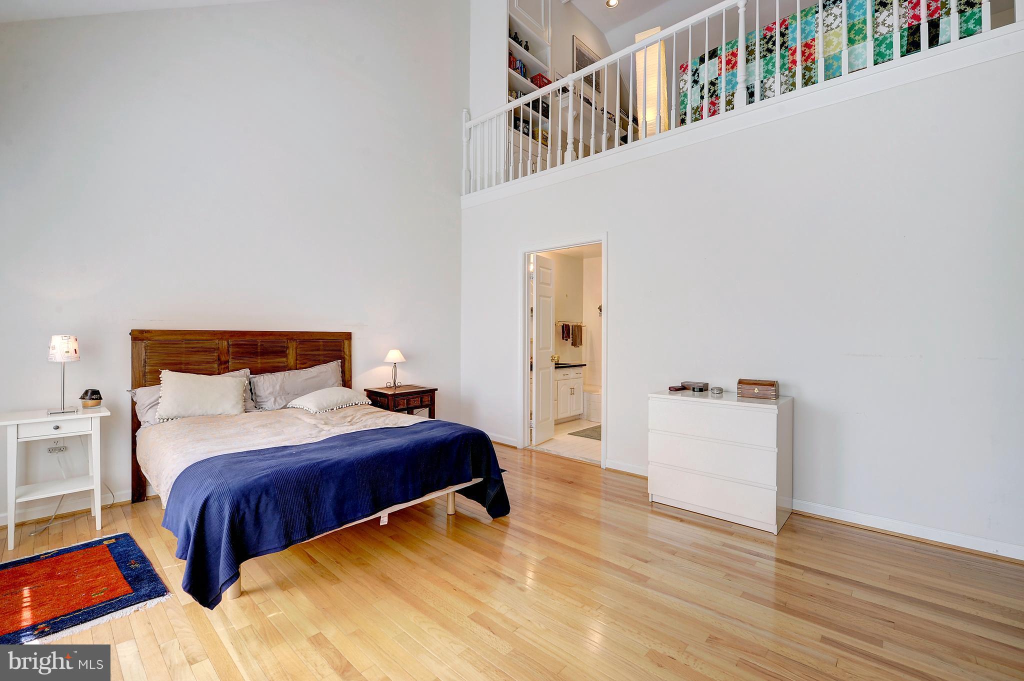 WHITLEY PARK CONDOMINIUM - Residential Lease