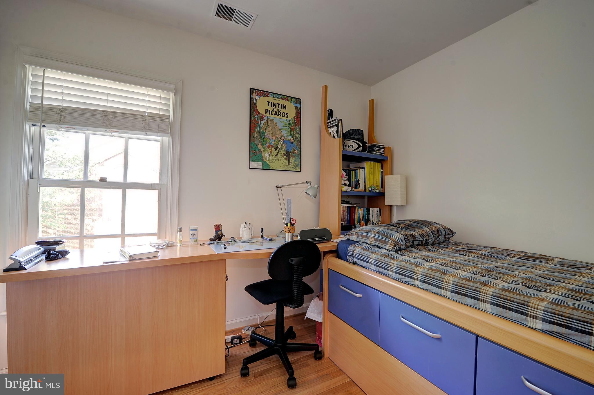 WHITLEY PARK CONDOMINIUM - Residential Lease