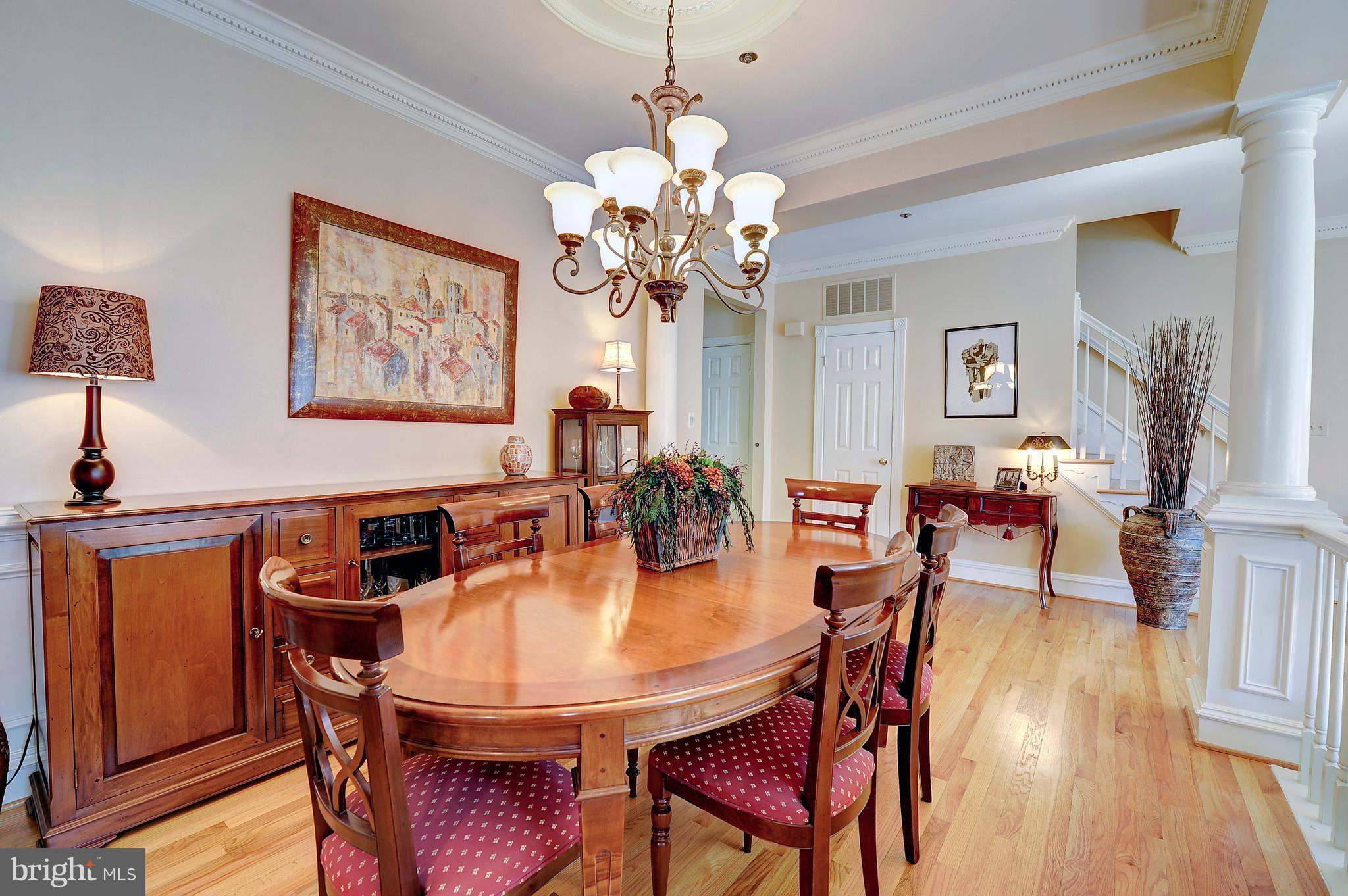 WHITLEY PARK CONDOMINIUM - Residential Lease